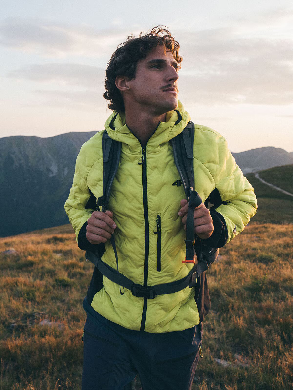 4F Geacă trekking PRO cu umplutură Primaloft Silver pentru bărbați - XL
