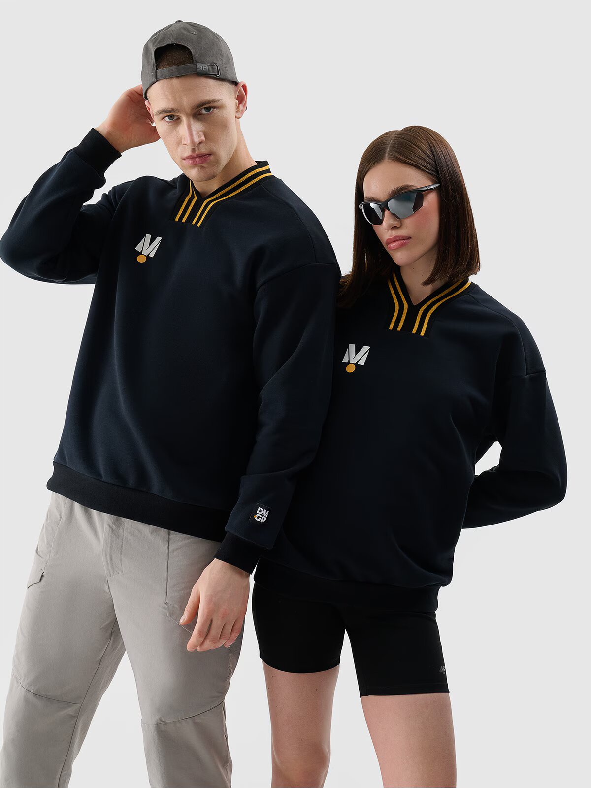 4F Hanorac de trening fără fermoar și glugă unisex | Drift Masters - neagră XXL