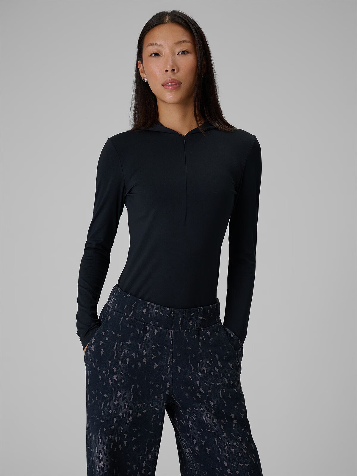 4F Longsleeve slim cu glugă pentru femei - L