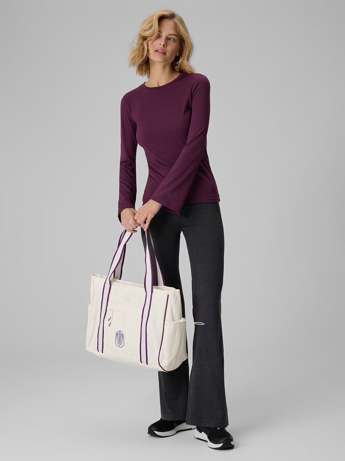 4F Longsleeve slim pentru femei - M