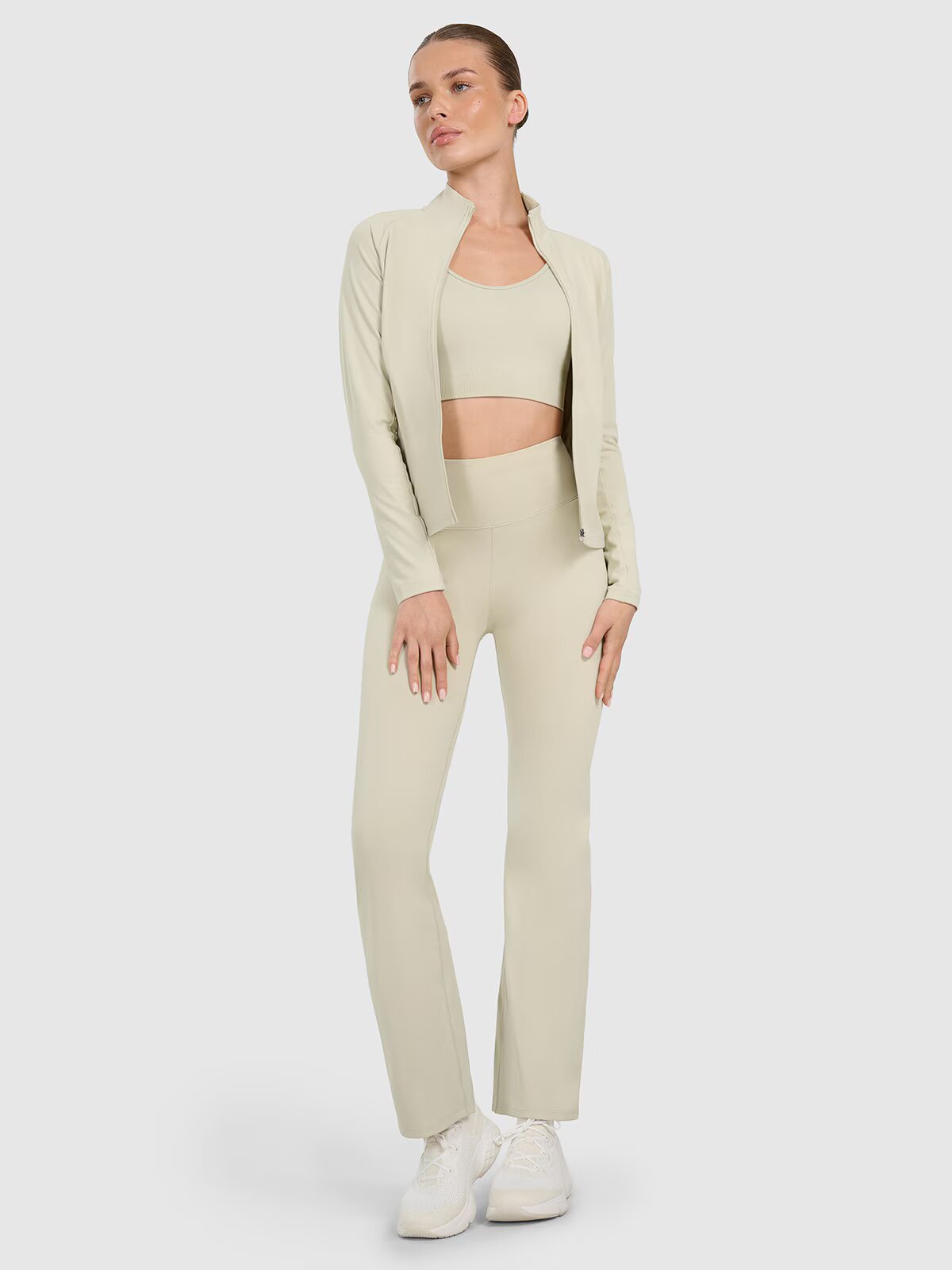 4F Pantaloni de antrenament cu uscare rapidă cu craci drepți pentru femei - XS