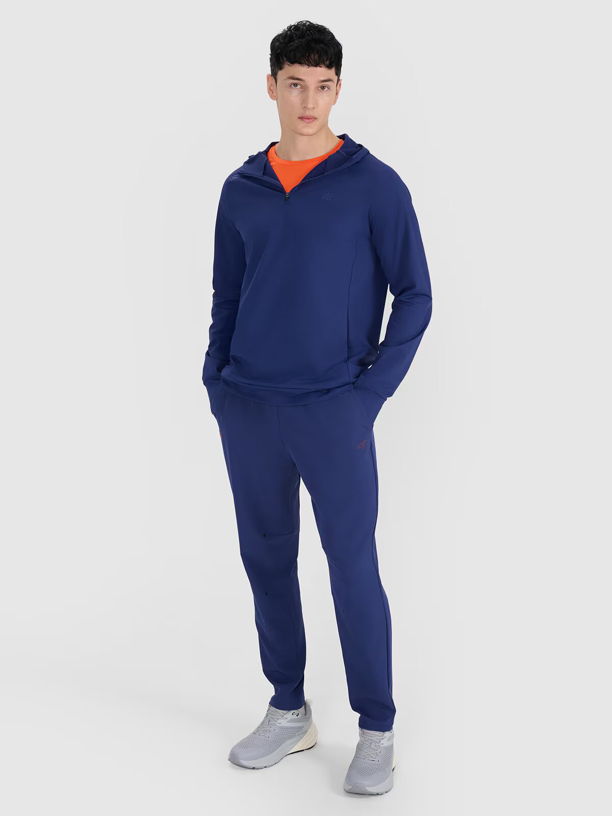 4F Pantaloni de antrenament cu uscare rapidă pentru bărbați x Robert Lewandowski - XXL