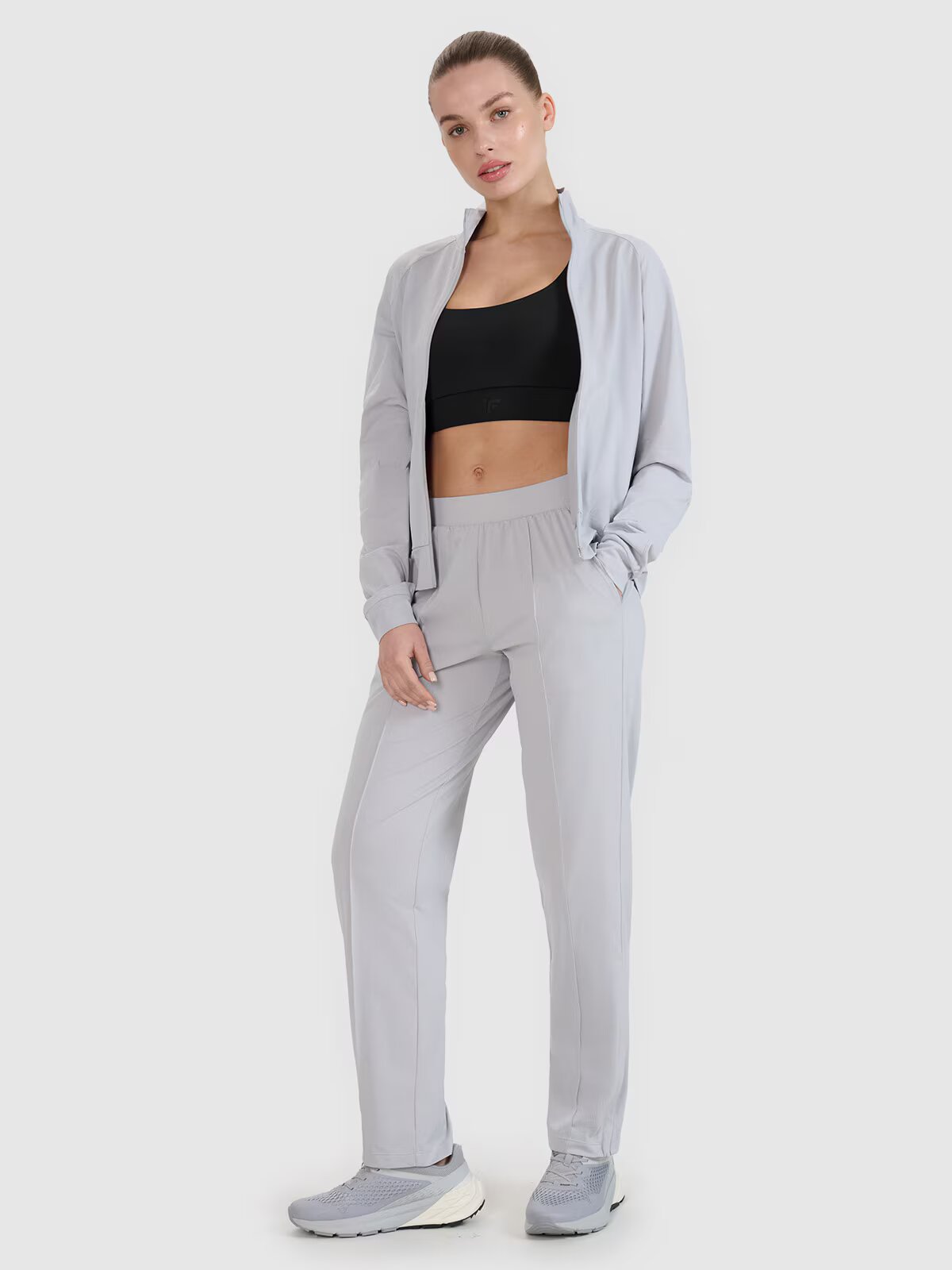 4F Pantaloni de antrenament cu uscare rapidă pentru femei - XS