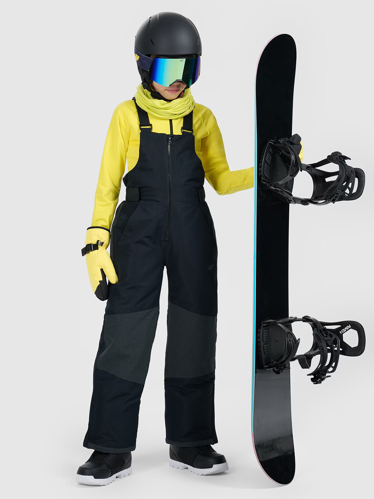 4F Pantaloni de snowboard membrana 10000 pentru băieți - negri 122