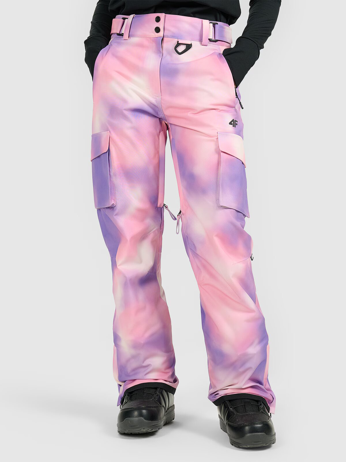 4F Pantaloni de snowboard membrana 15000 pentru femei - M