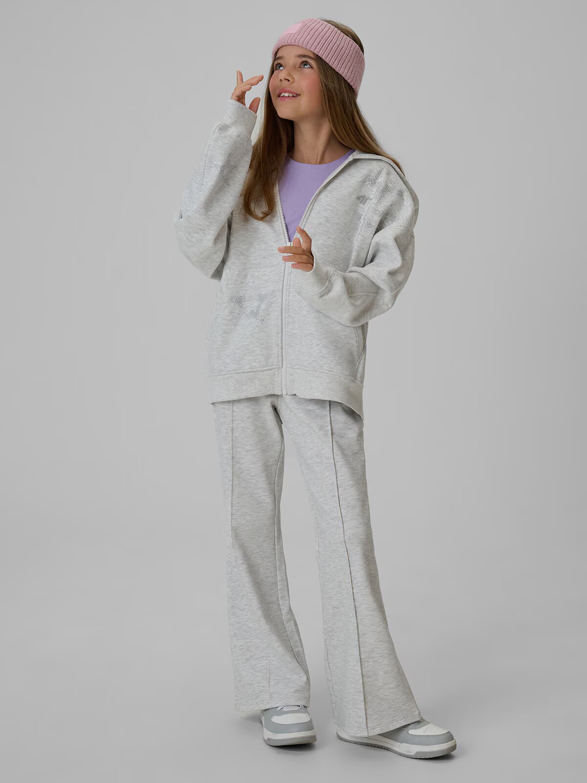 4F Pantaloni de trening cu crac evazat pentru fete - 152