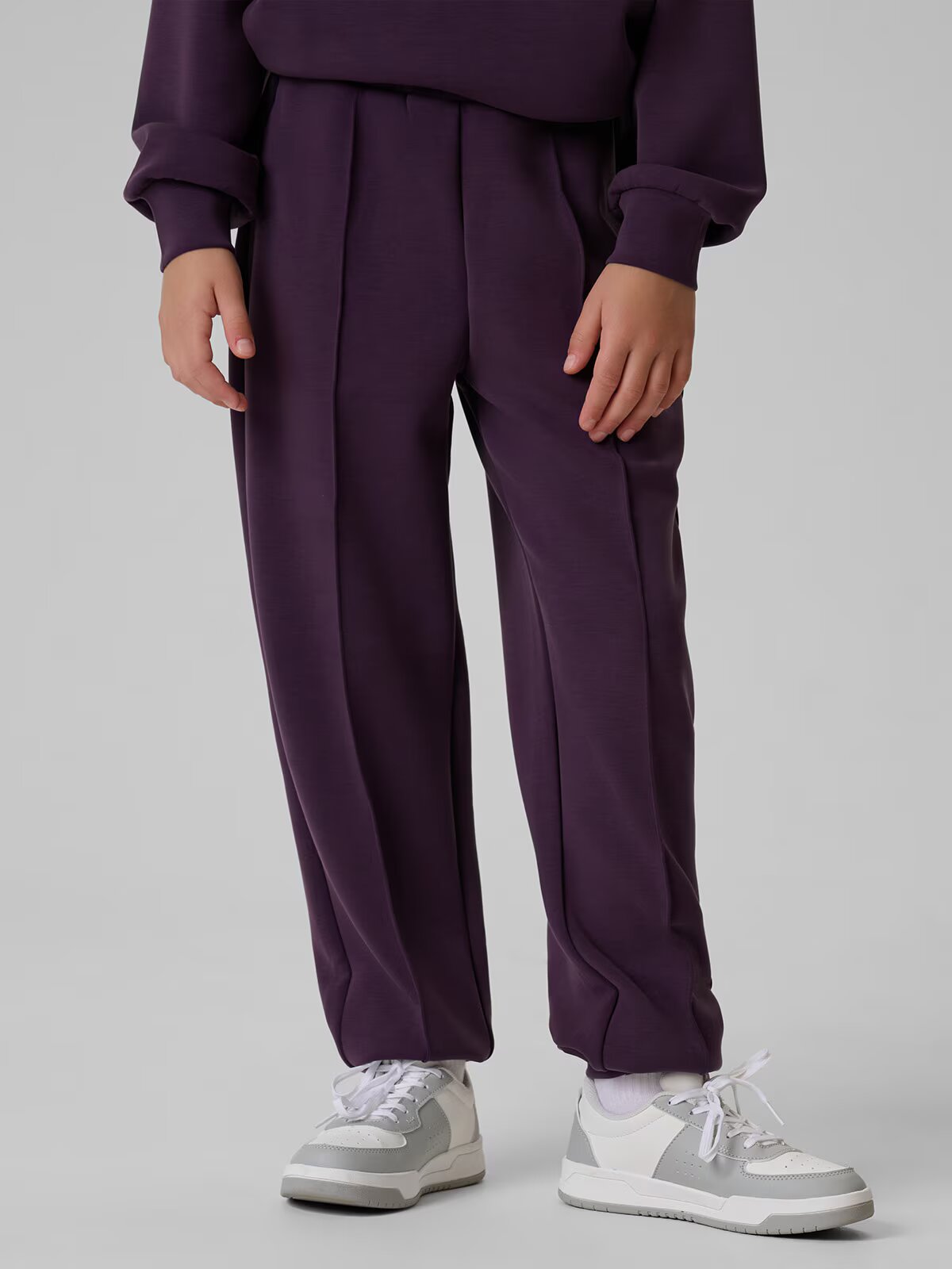 4F Pantaloni de trening jogger cu modal pentru fete - 122/128 (6-8 ani)