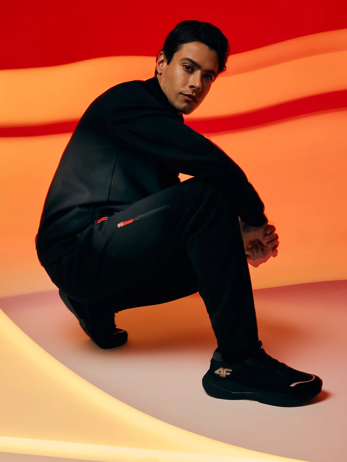 4F Pantaloni de trening jogger pentru bărbați - XL