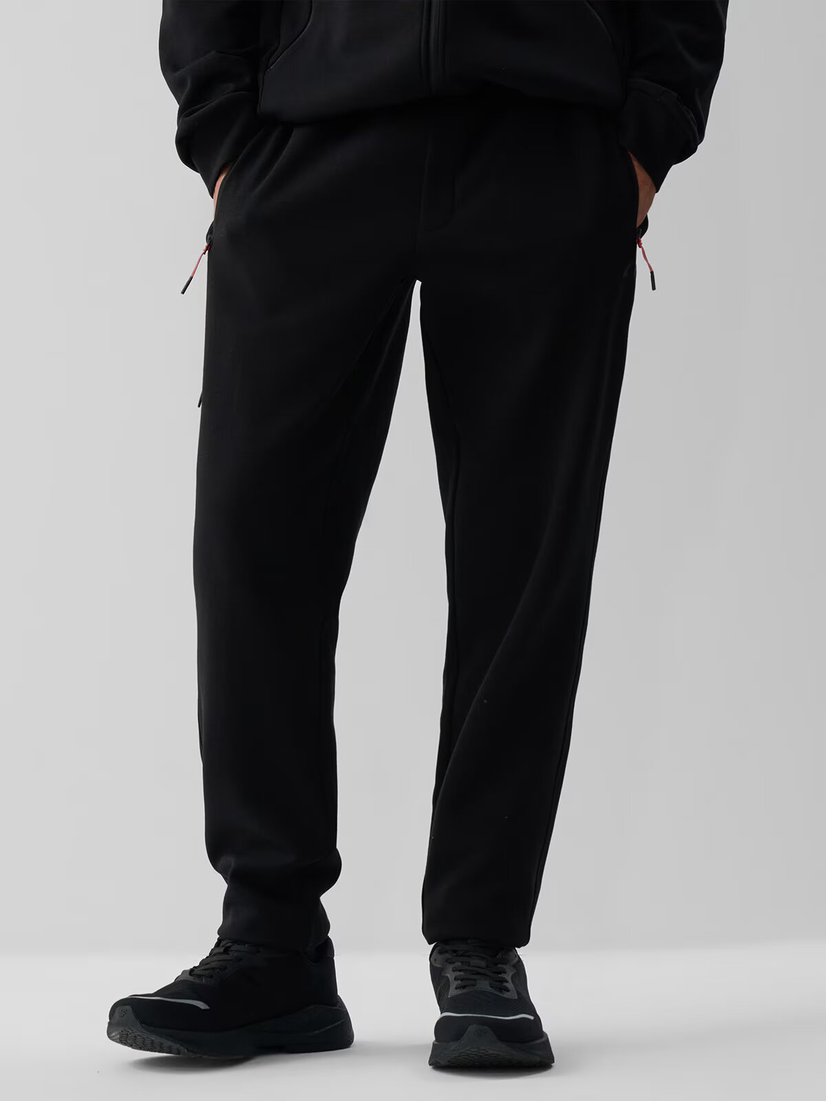 4F Pantaloni de trening jogger pentru bărbați - XL