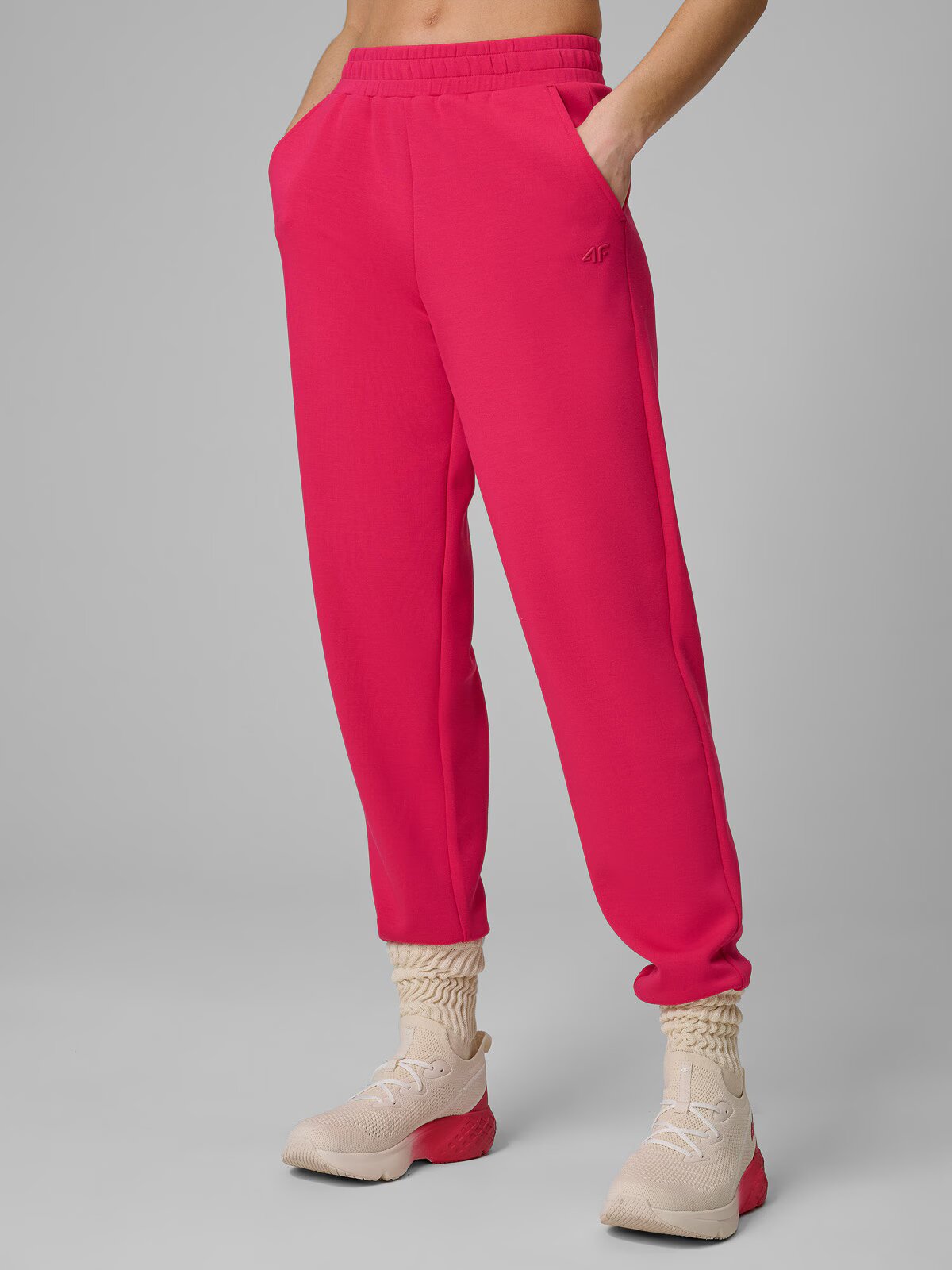 4F Pantaloni de trening jogger pentru femei - S