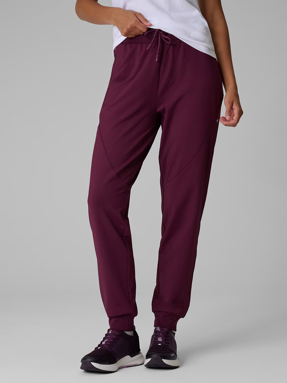 4F Pantaloni de trening jogger pentru femei - L