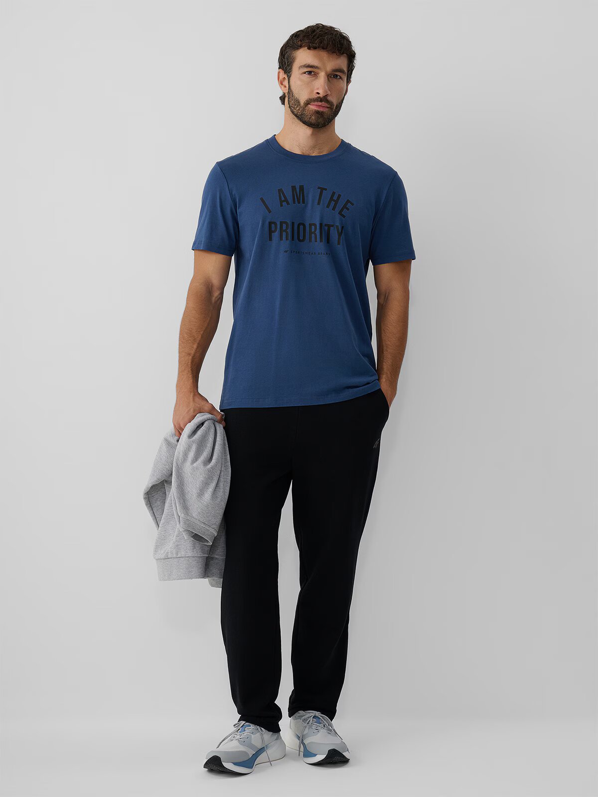 4F Pantaloni de trening pentru bărbați - negri L