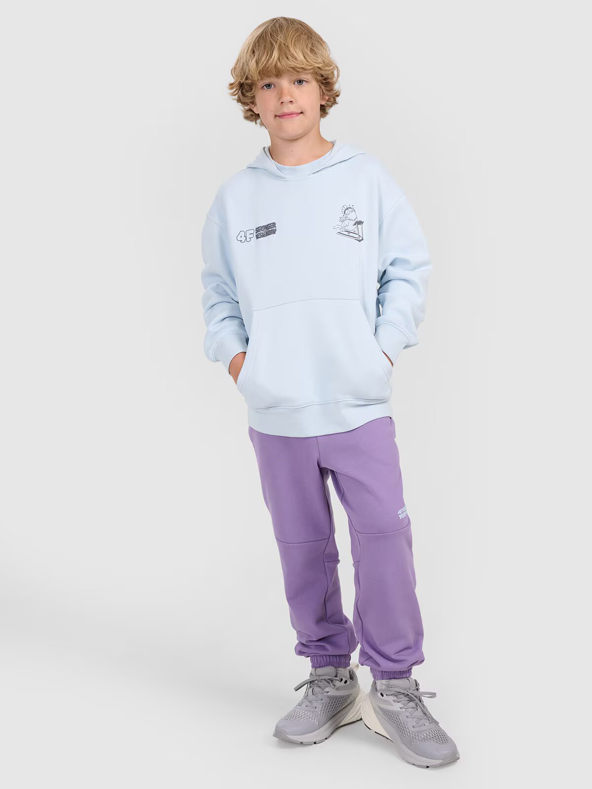 4F Pantaloni jogger de trening pentru băieți - 152
