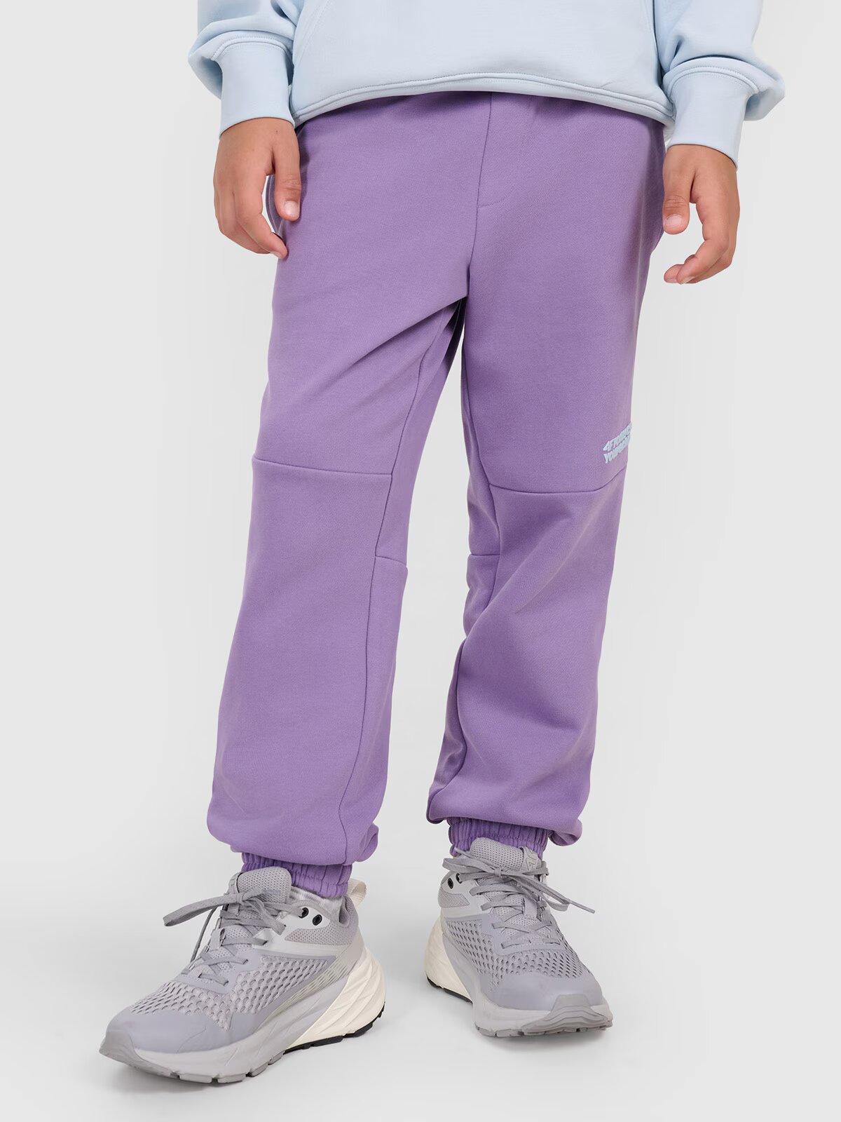 4F Pantaloni jogger de trening pentru băieți - 152