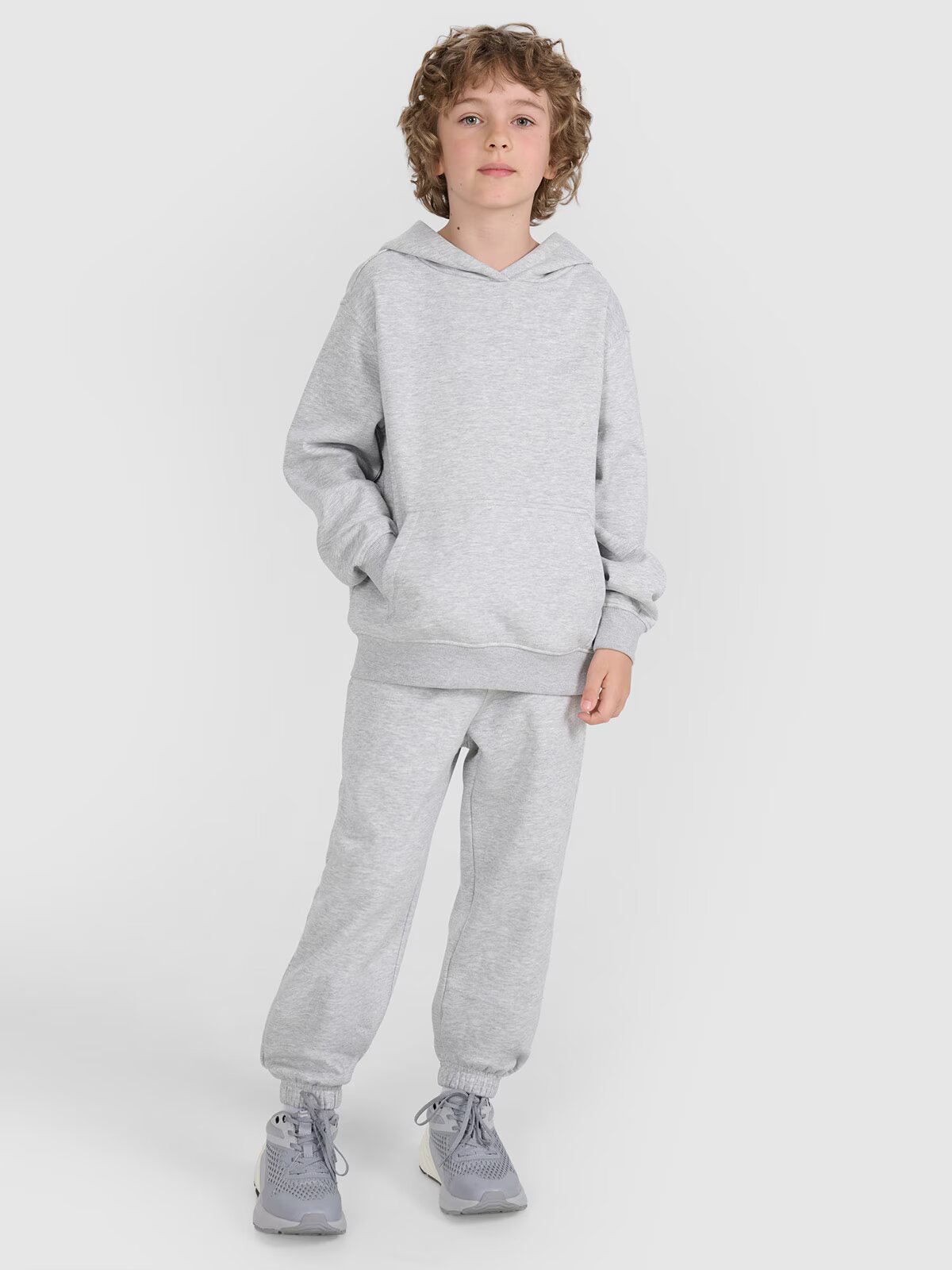 4F Pantaloni jogger de trening pentru băieți - 122