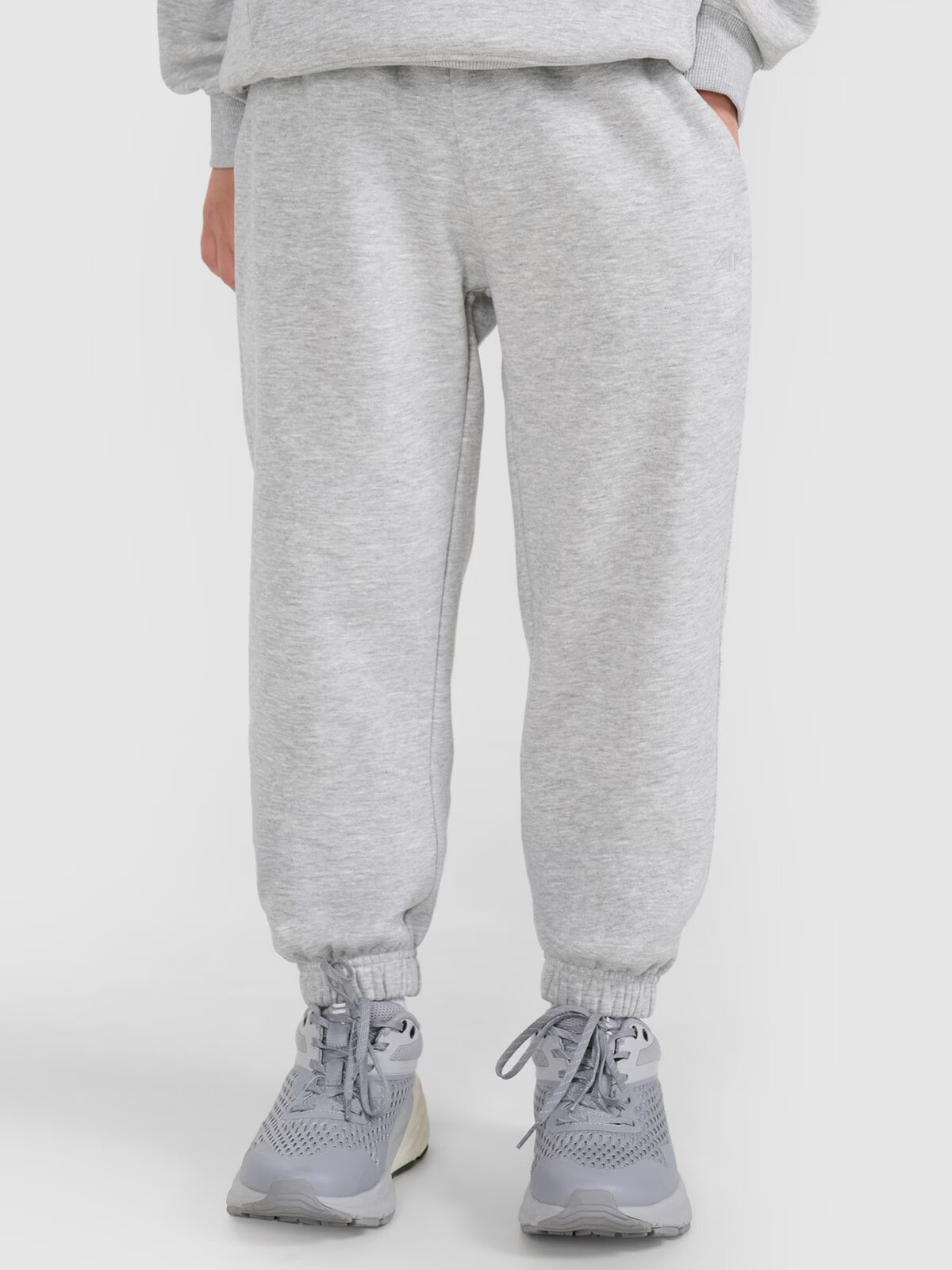 4F Pantaloni jogger de trening pentru băieți - 122