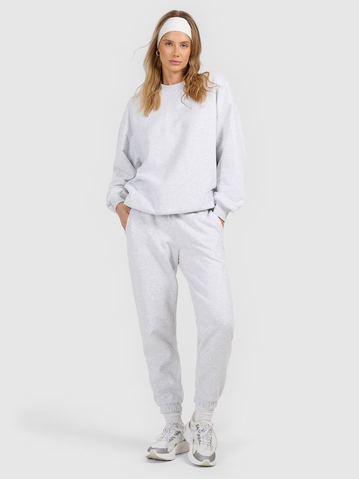 4F Pantaloni jogger de trening pentru femei - XXL