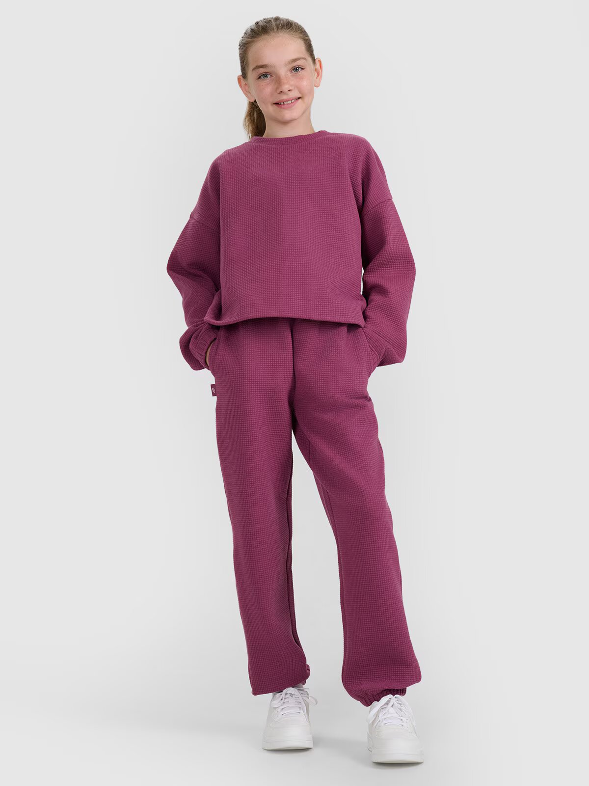 4F Pantaloni jogger de trening pentru fete - 140