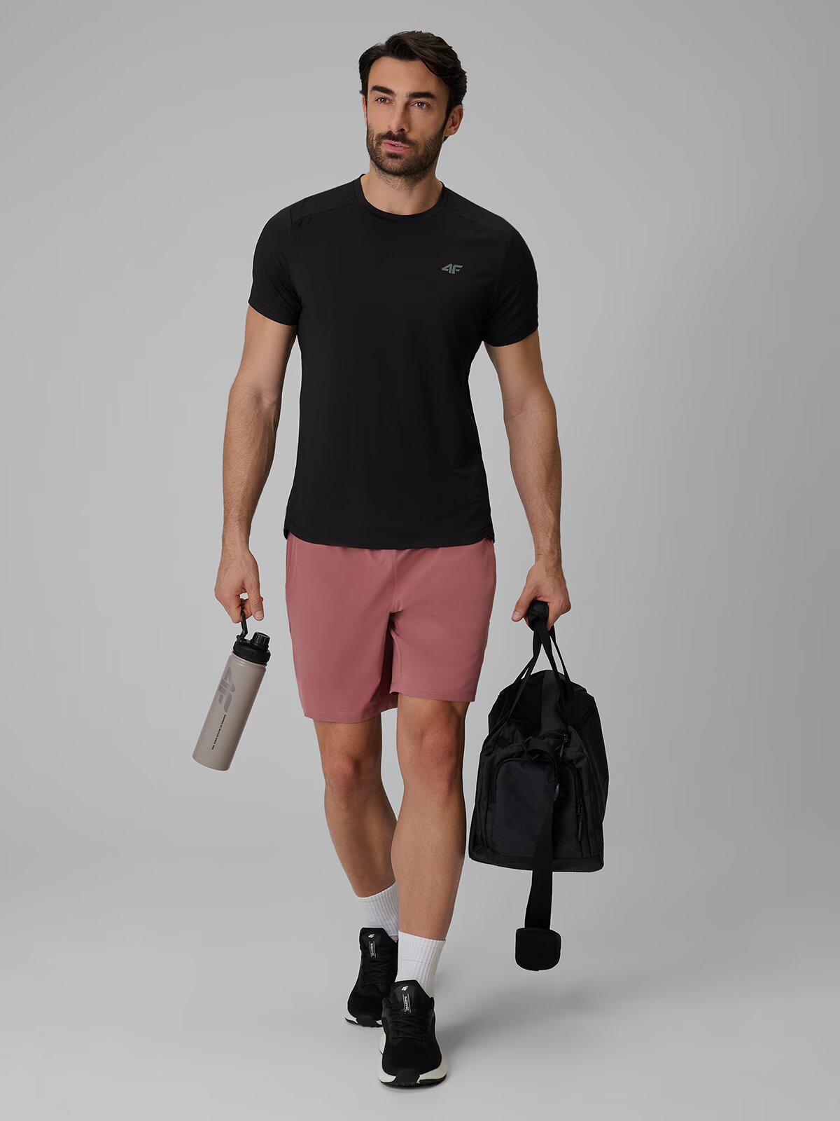 4F Pantaloni scurți de antrenament cu uscare rapidă pentru bărbați - XL
