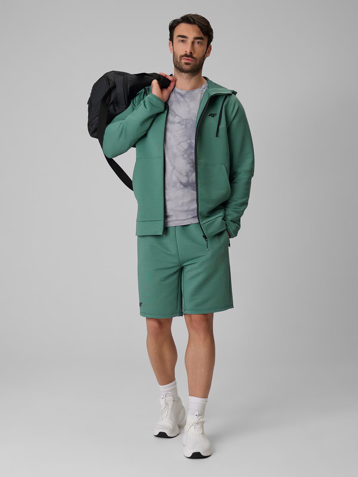 4F Pantaloni scurți de antrenament cu uscare rapidă pentru bărbați - XL