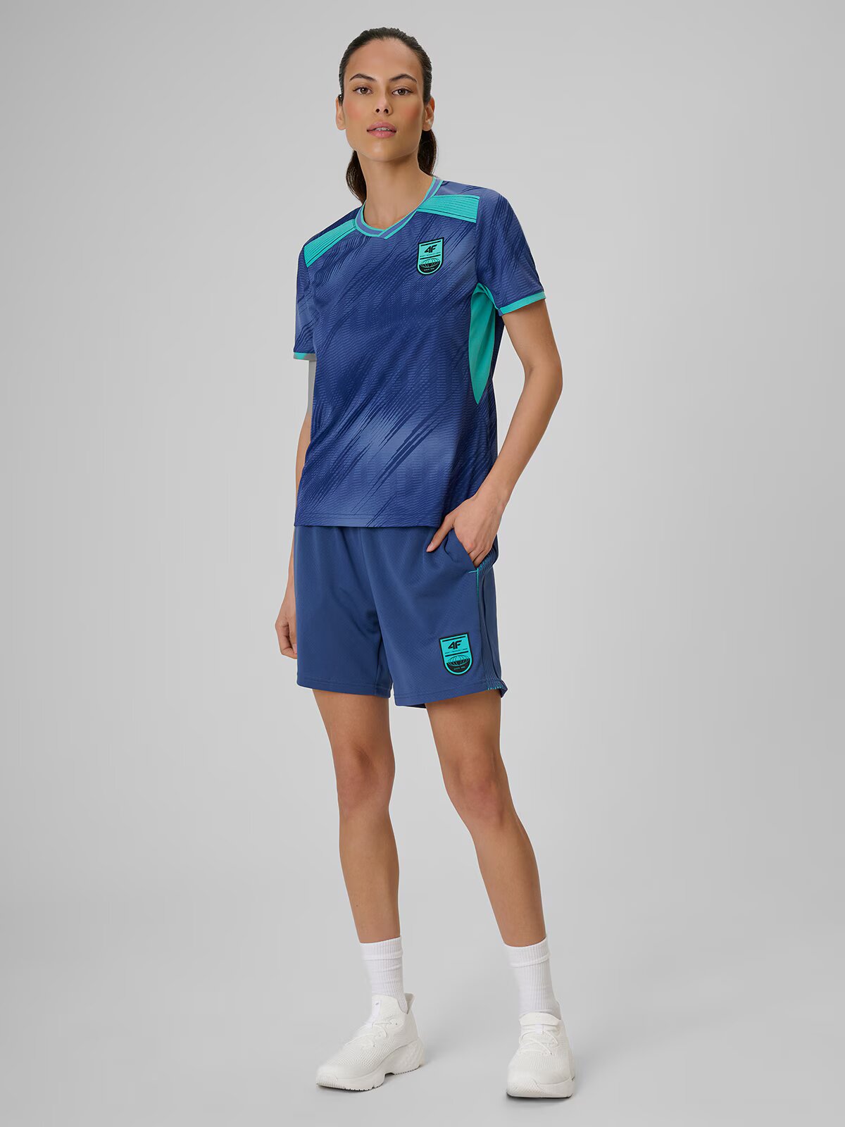 4F Pantaloni scurți de fotbal cu uscare rapidă pentru femei - denim M
