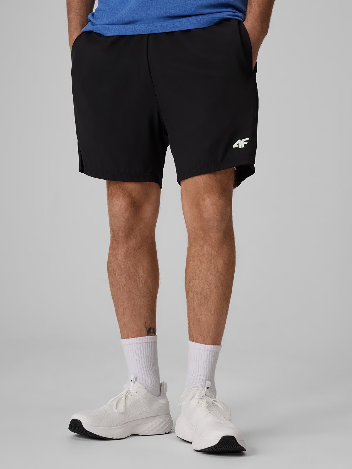 4F Pantaloni scurți de tenis 2 în 1 cu uscare rapidă pentru bărbați - negri XXL