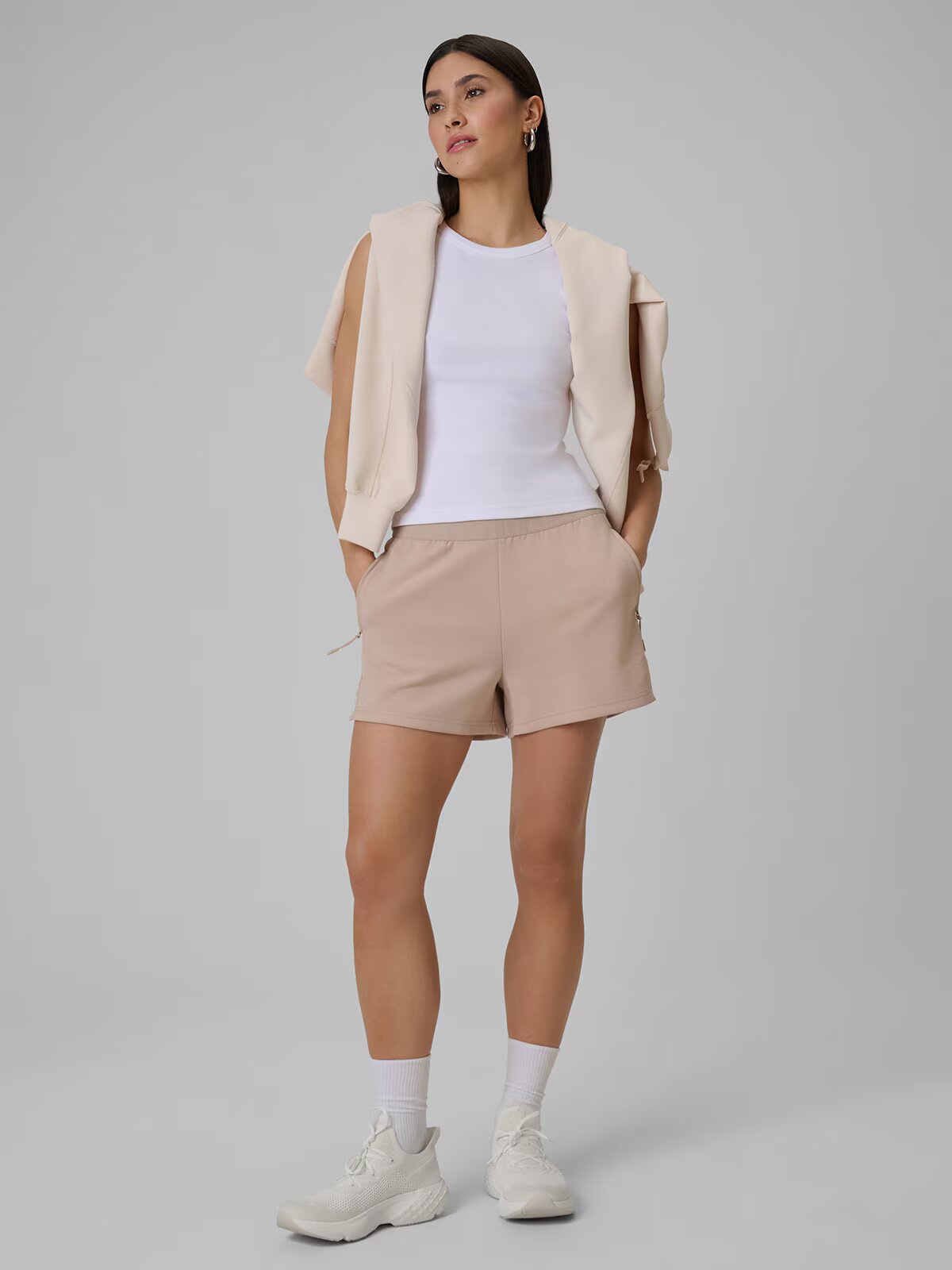 4F Pantaloni scurți de trening pentru femei - XL
