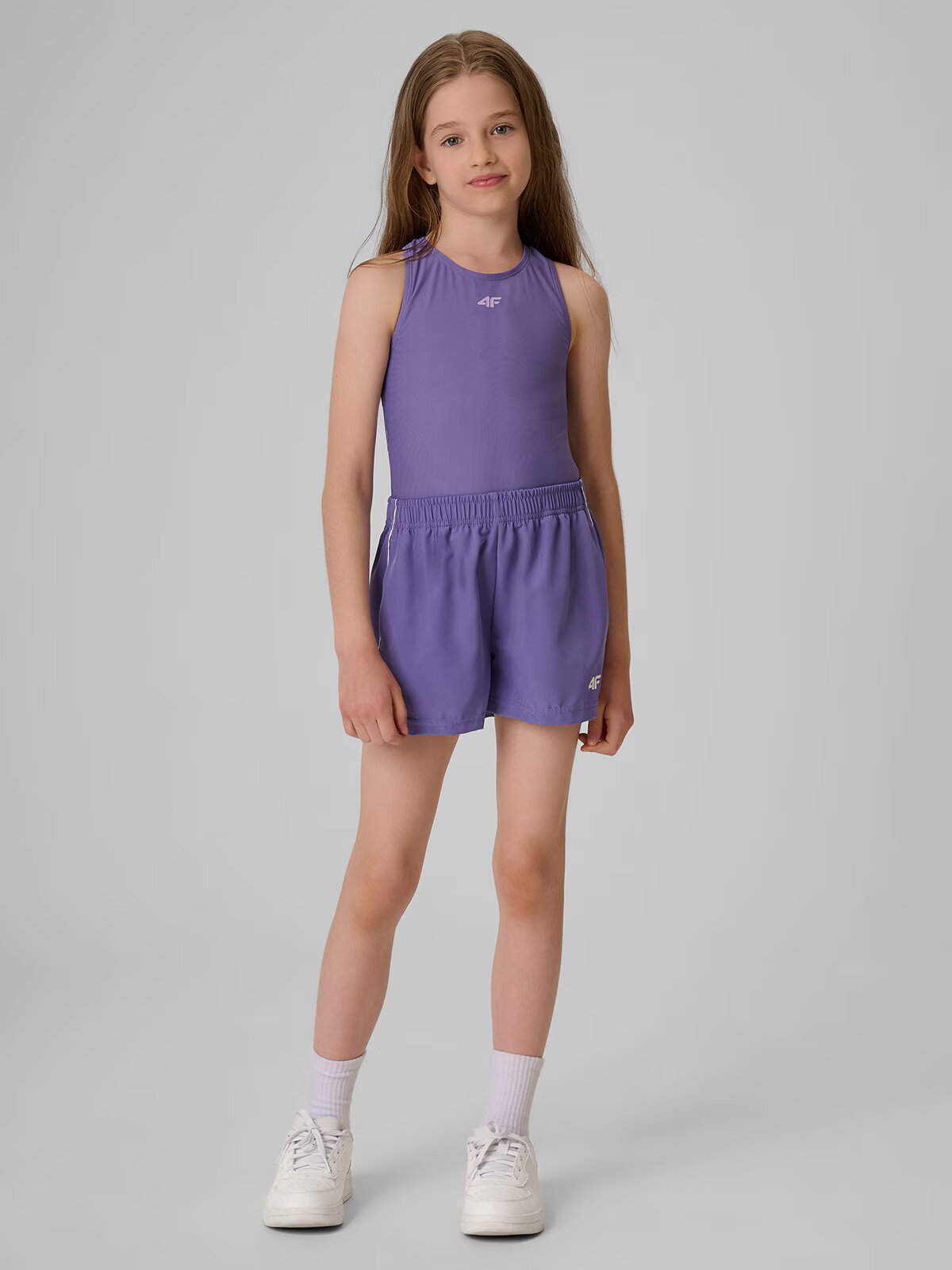 4F Pantaloni scurți de trening sport pentru fete - 122/128 (6-8 ani)