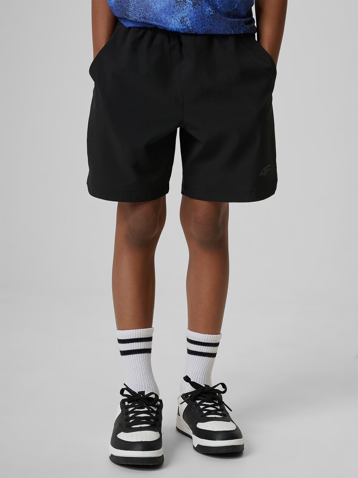 4F Pantaloni scurți sport cu uscare rapidă pentru băieți - 134/140 (8-10 ani)
