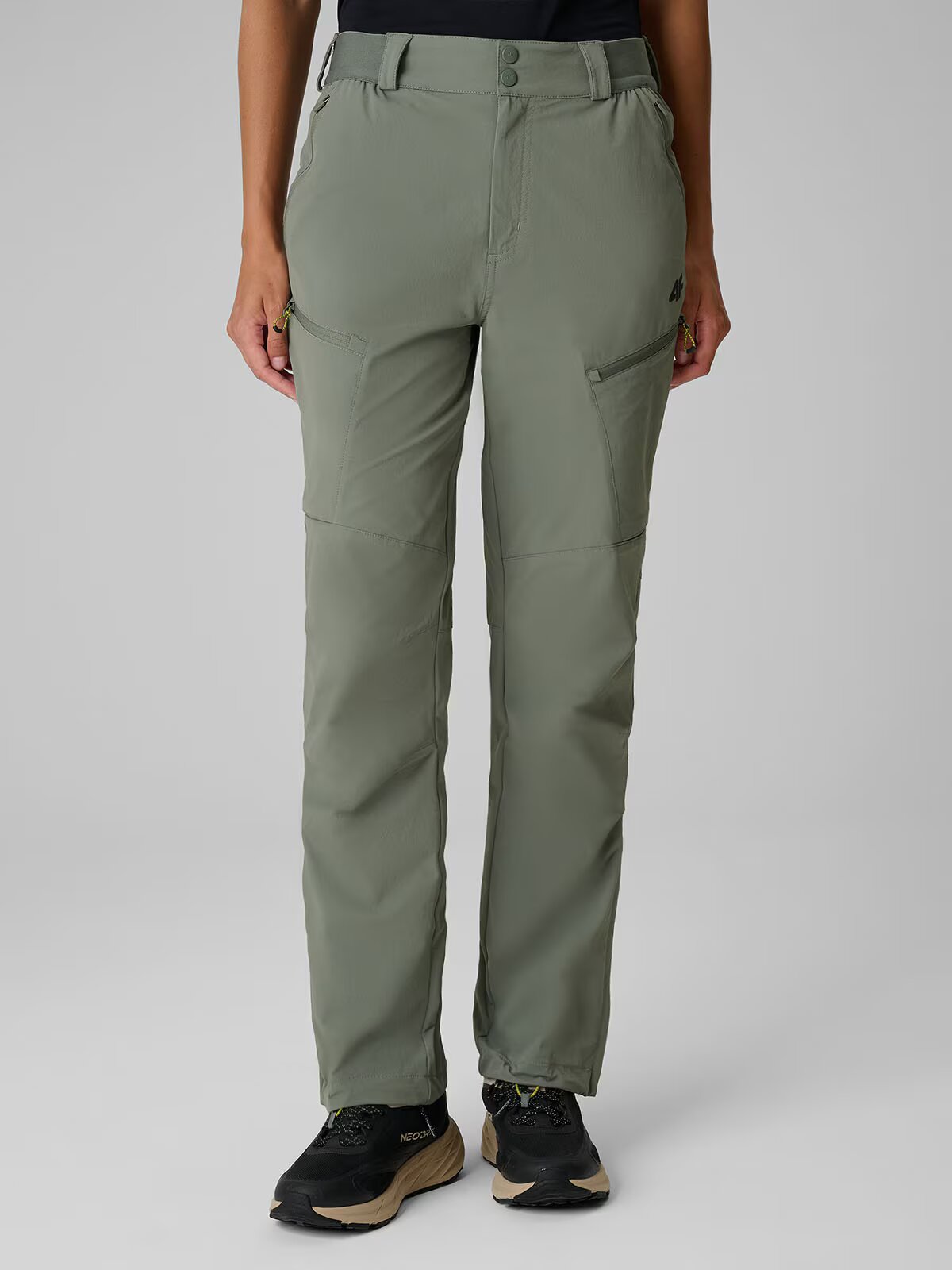 4F Pantaloni trekking cu uscare rapidă pentru femei - khaki XXL