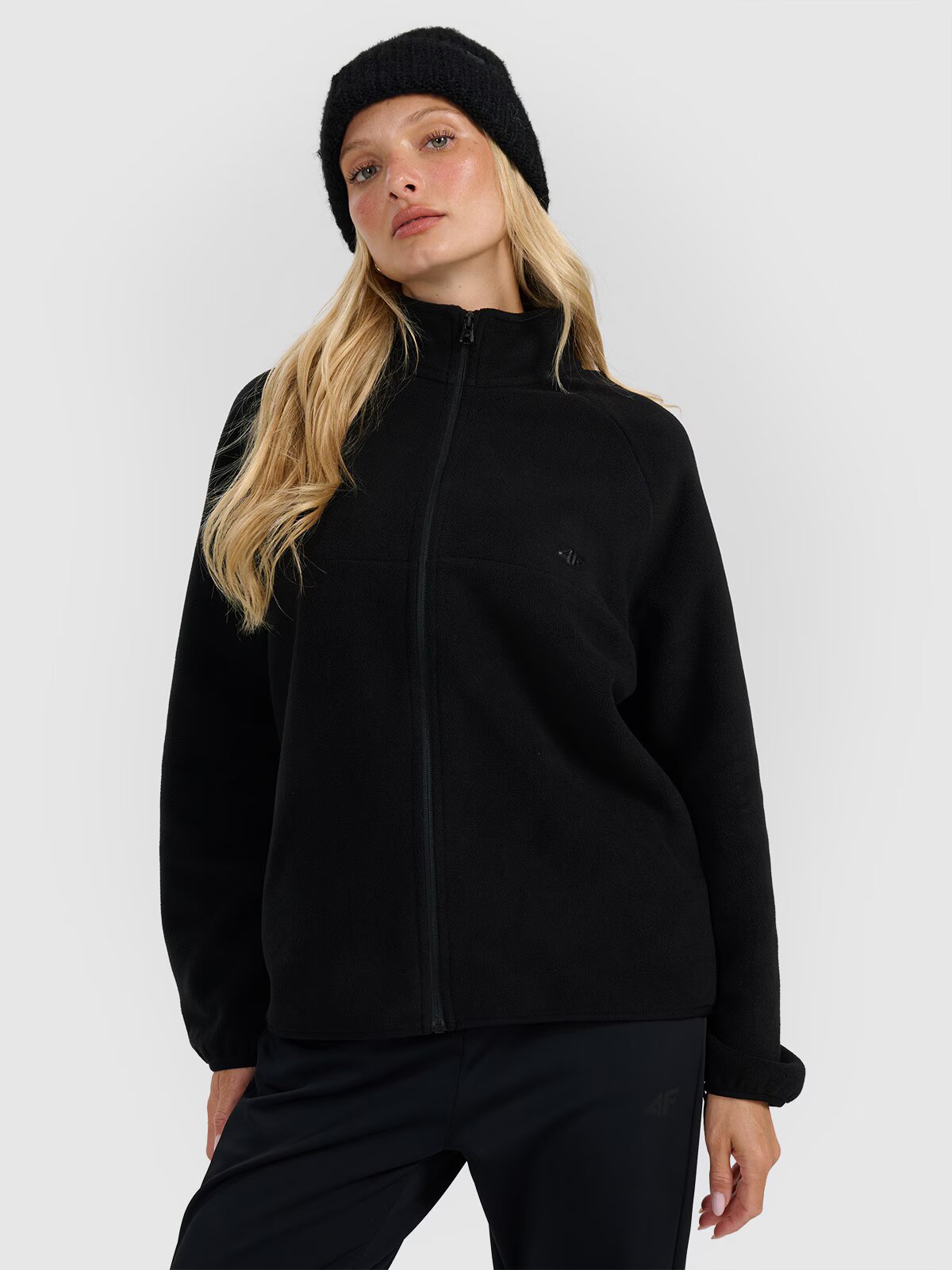 4F Polar oversize cu guler pentru femei - XL