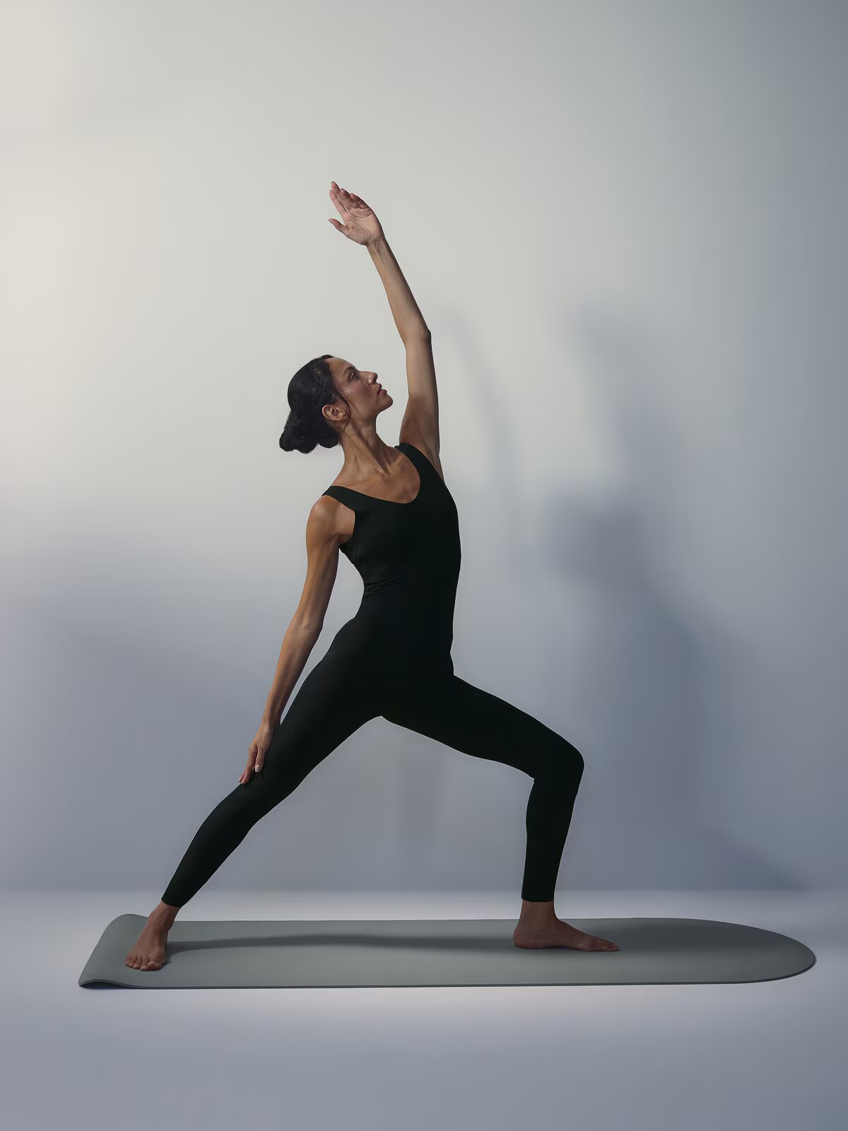 4F Salopetă pentru yoga cu uscare rapidă pentru femei - neagră M