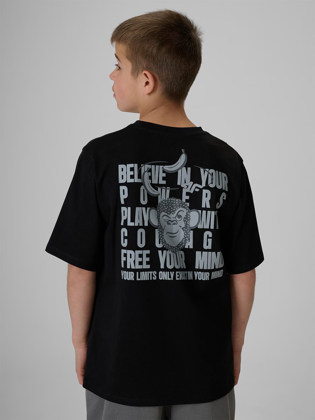 4F T-shirt loose cu imprimeu băieți - 146/152 (10-12 ani)