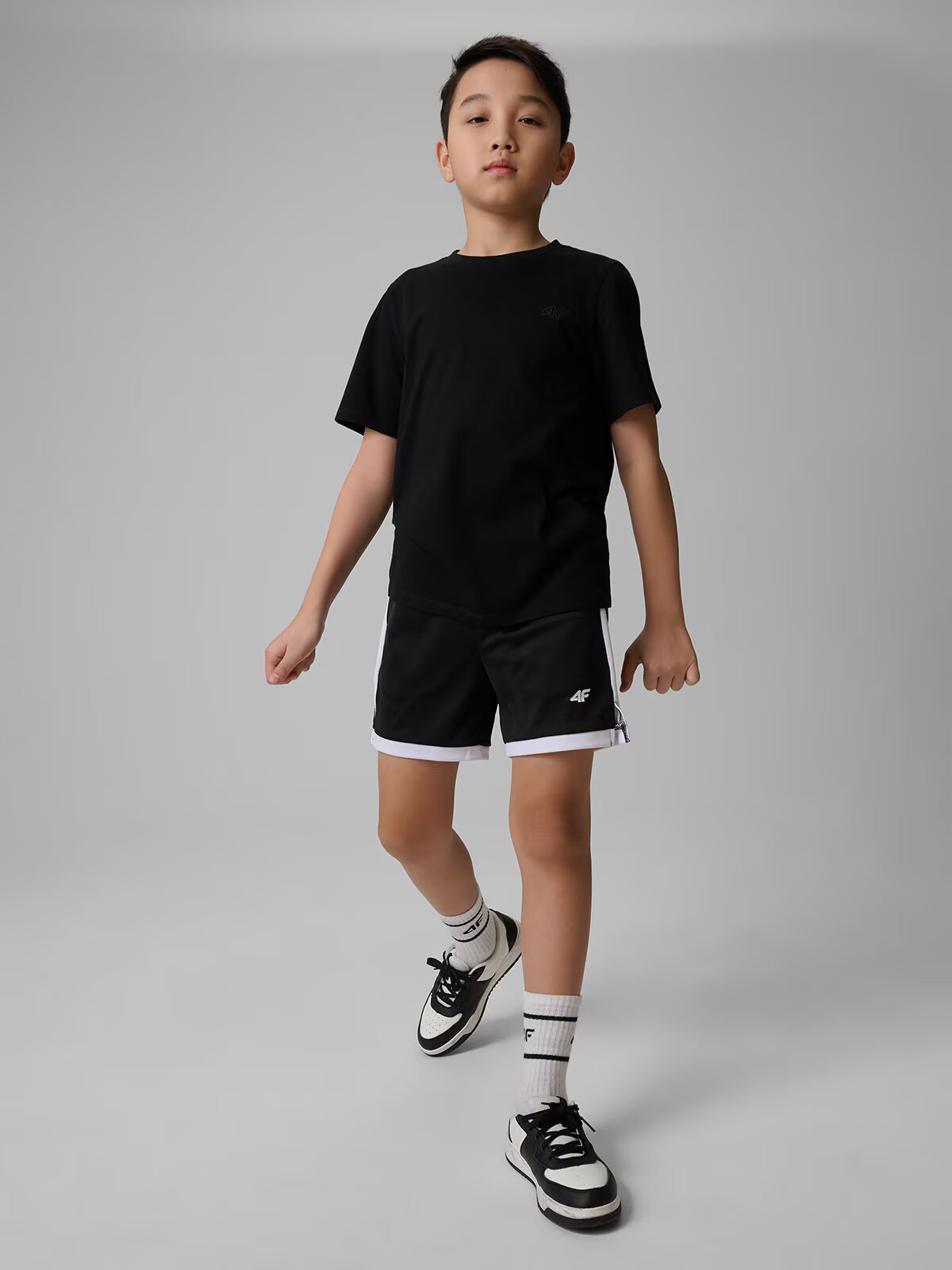 4F T-shirt regular simplu pentru băieți - 134