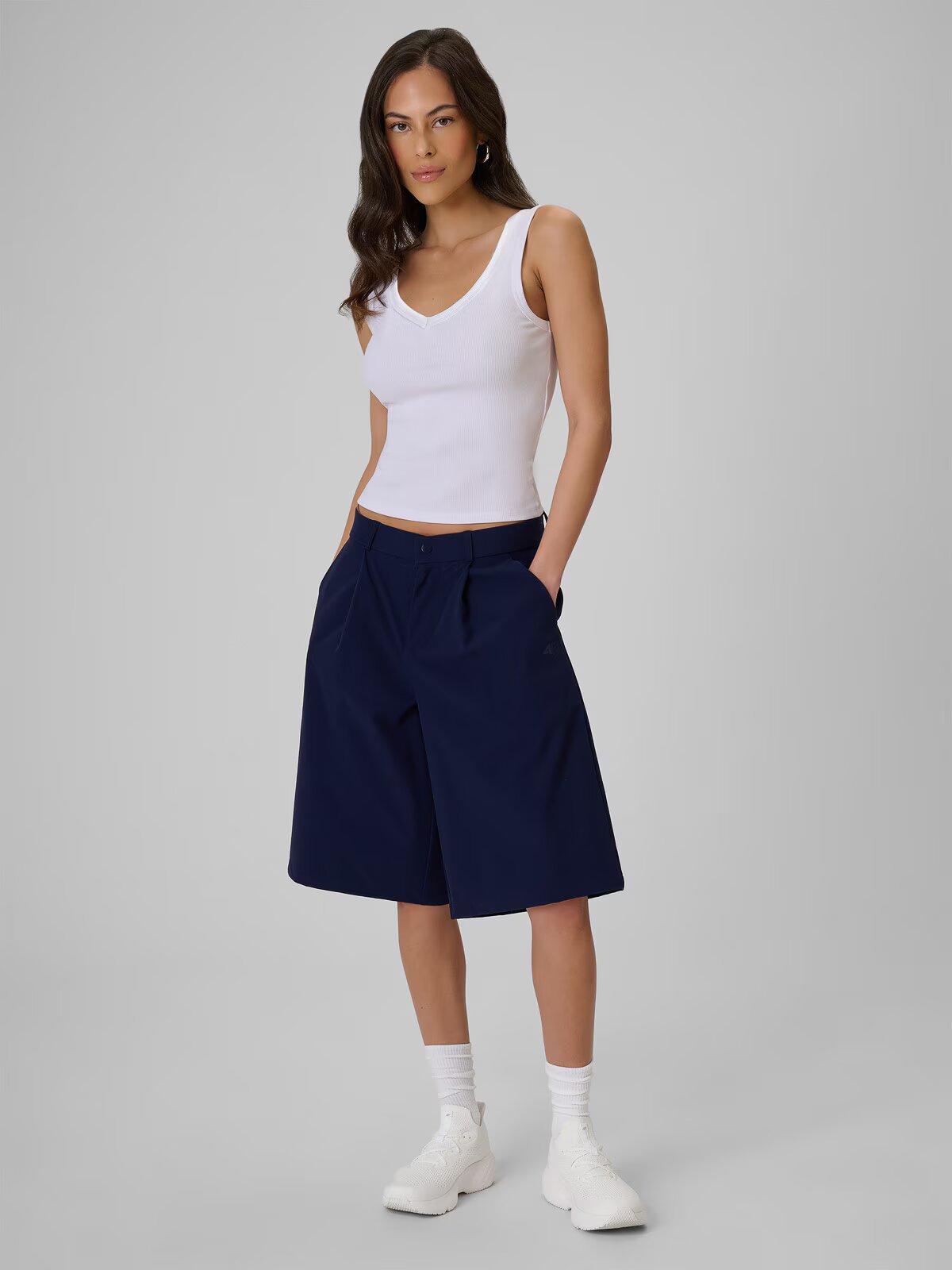 4F Top slim din tricot reiat pentru femei - XS