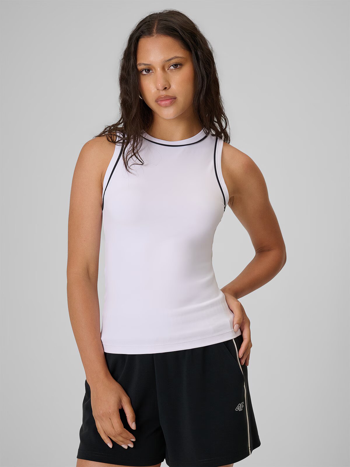 4F Top slim simplu pentru femei - L