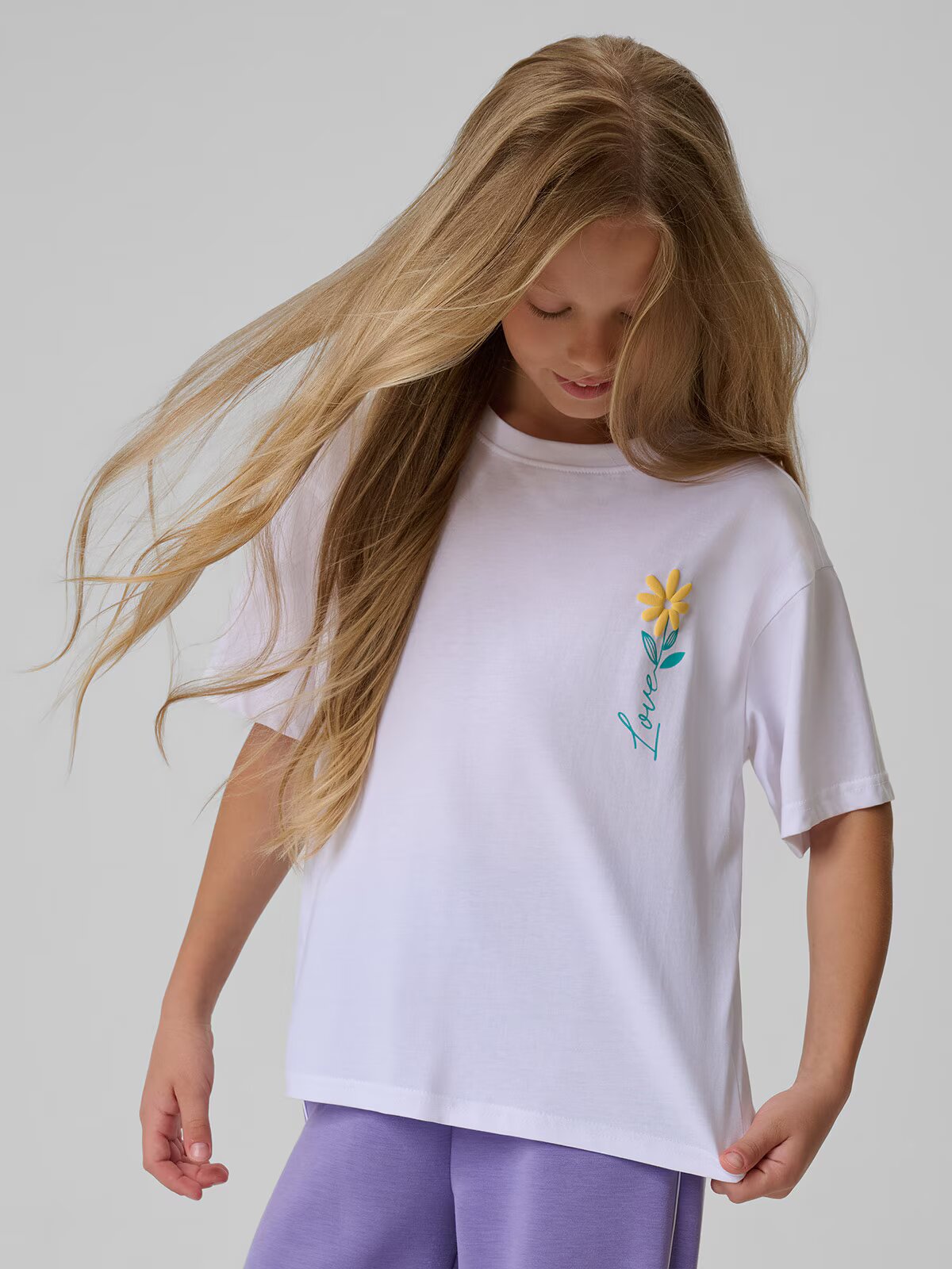 4F Tricou boxy cu imprimeu pentru fete - 134/140 (8-10 ani)