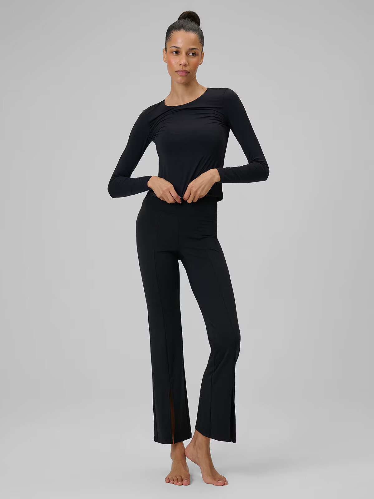4F Tricou cu mânecă lungă de yoga slim cu uscare rapidă pentru femei - M