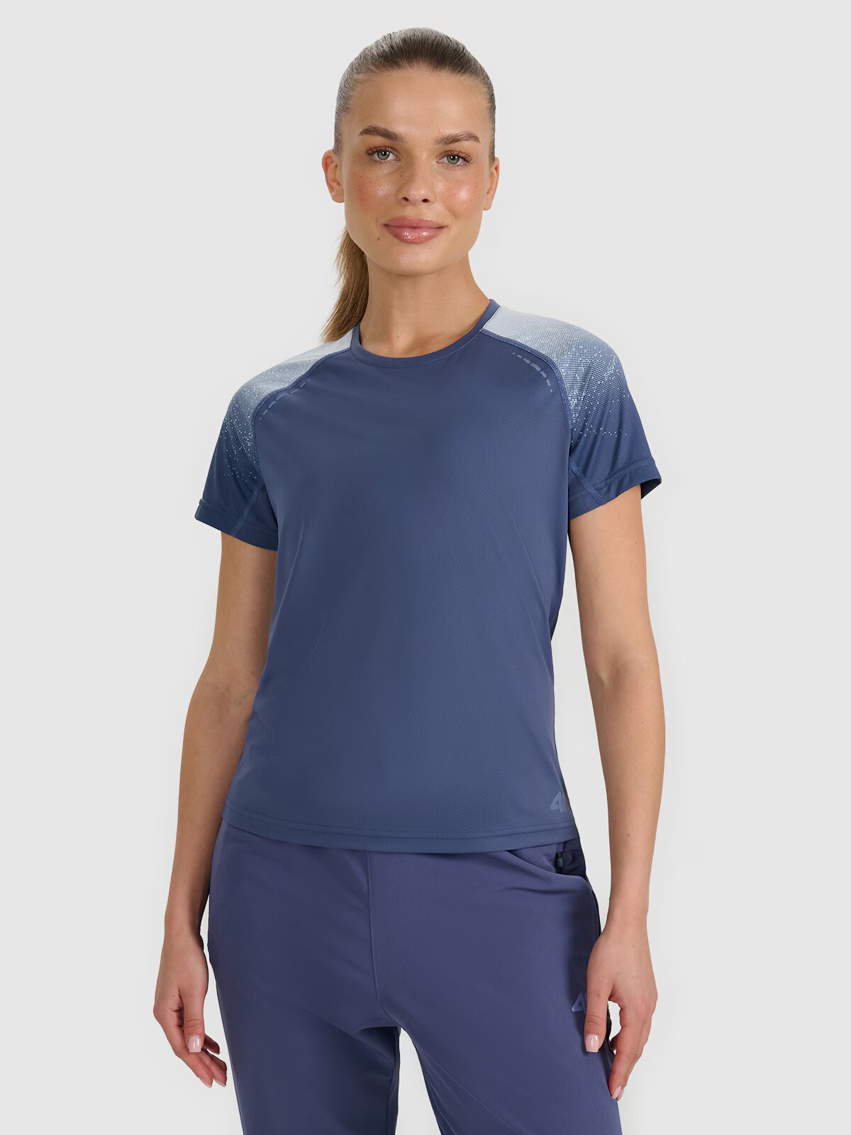 4F Tricou de alergare pe teren cu uscare rapidă pentru femei - XS