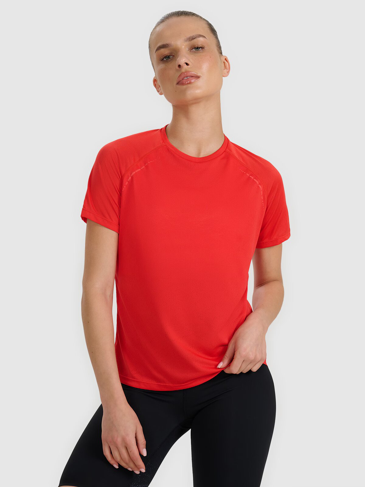 4F Tricou de alergare regular cu uscare rapidă pentru femei - roșu XS