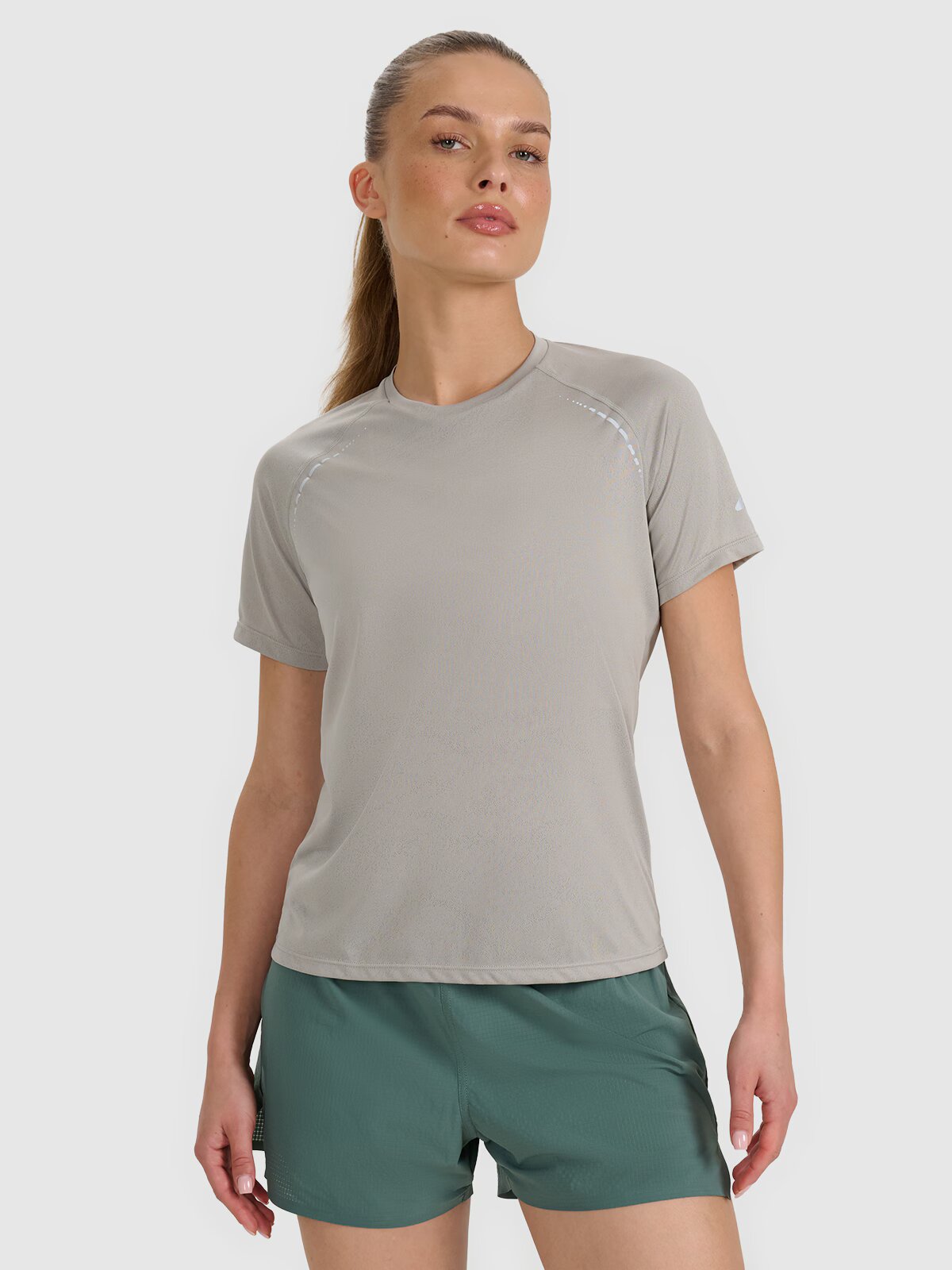 4F Tricou de alergare regular cu uscare rapidă pentru femei - XS