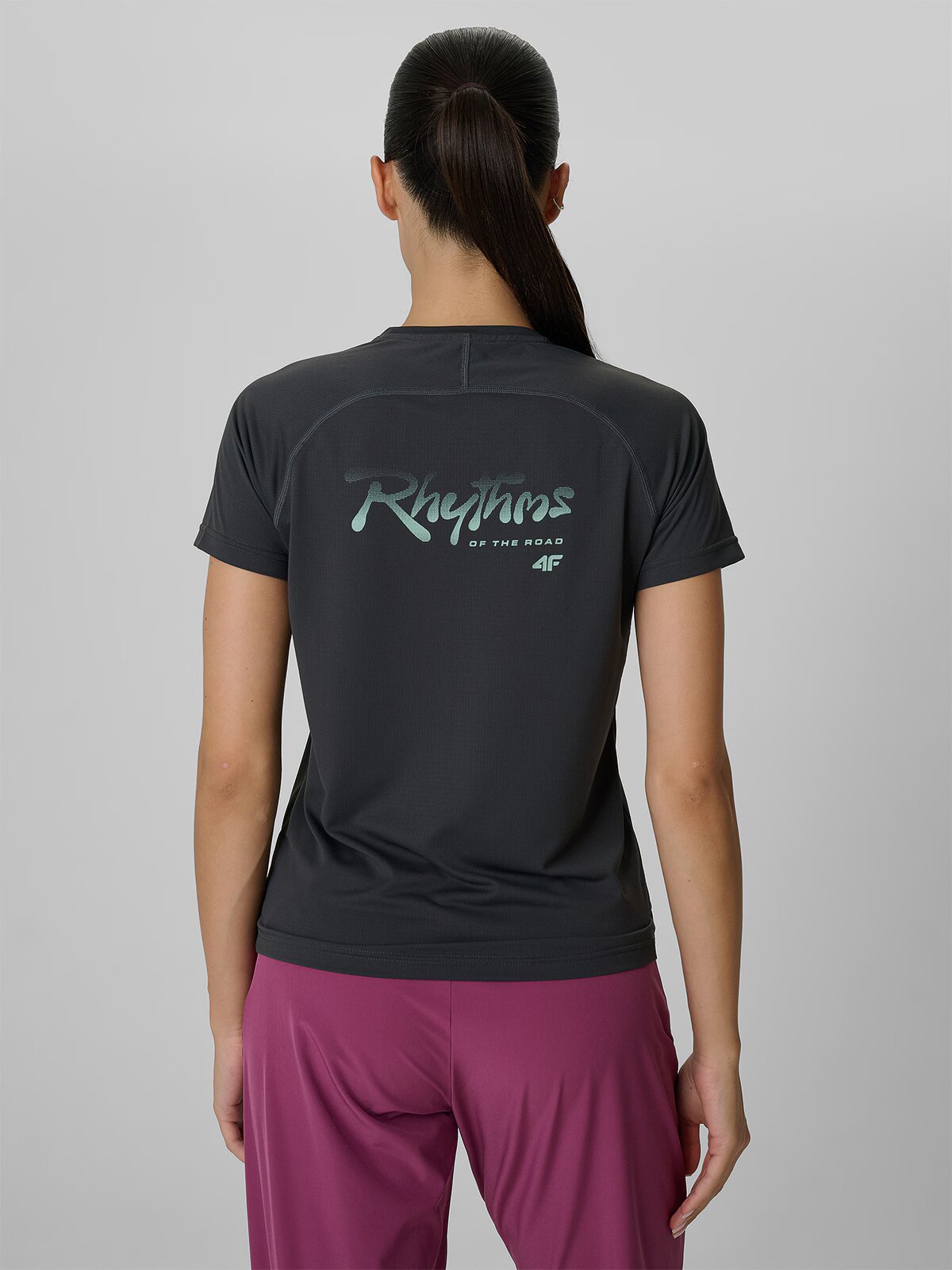 4F Tricou de alergare regular cu uscare rapidă pentru femei - L