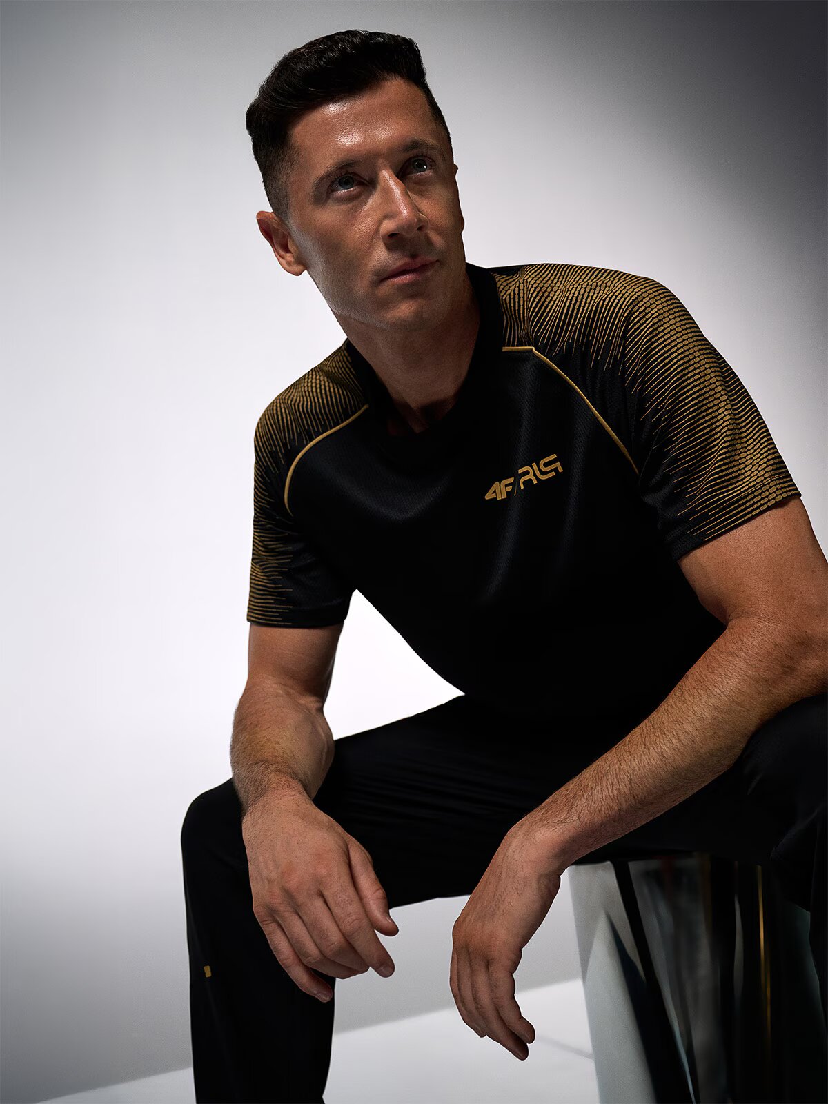 4F Tricou de antrenament cu uscare rapidă pentru bărbați | Robert Lewandowski - S