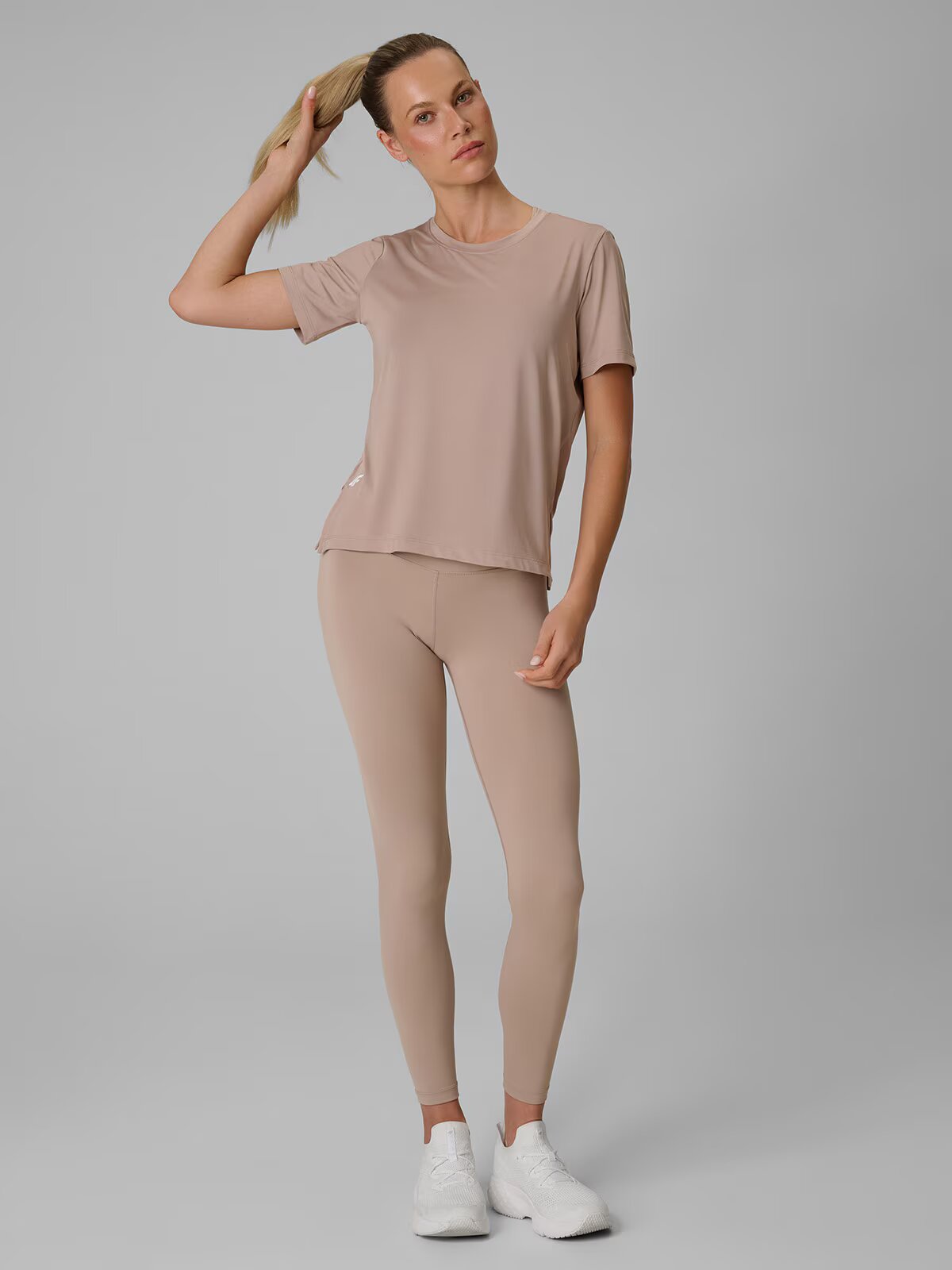 4F Tricou de antrenament loose cu uscare rapidă pentru femei - XL