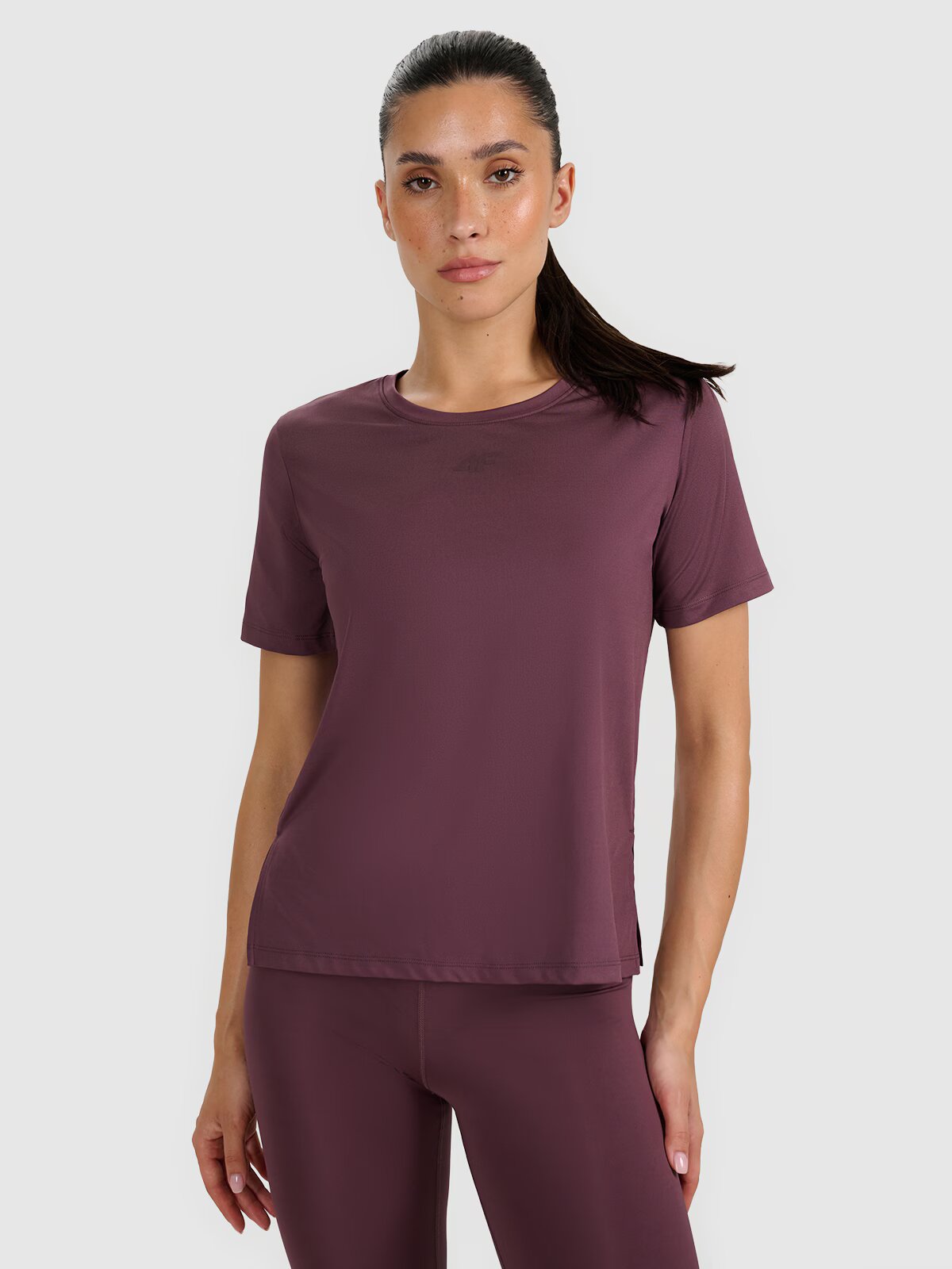 4F Tricou de antrenament regular cu uscare rapidă pentru femei - maro XS