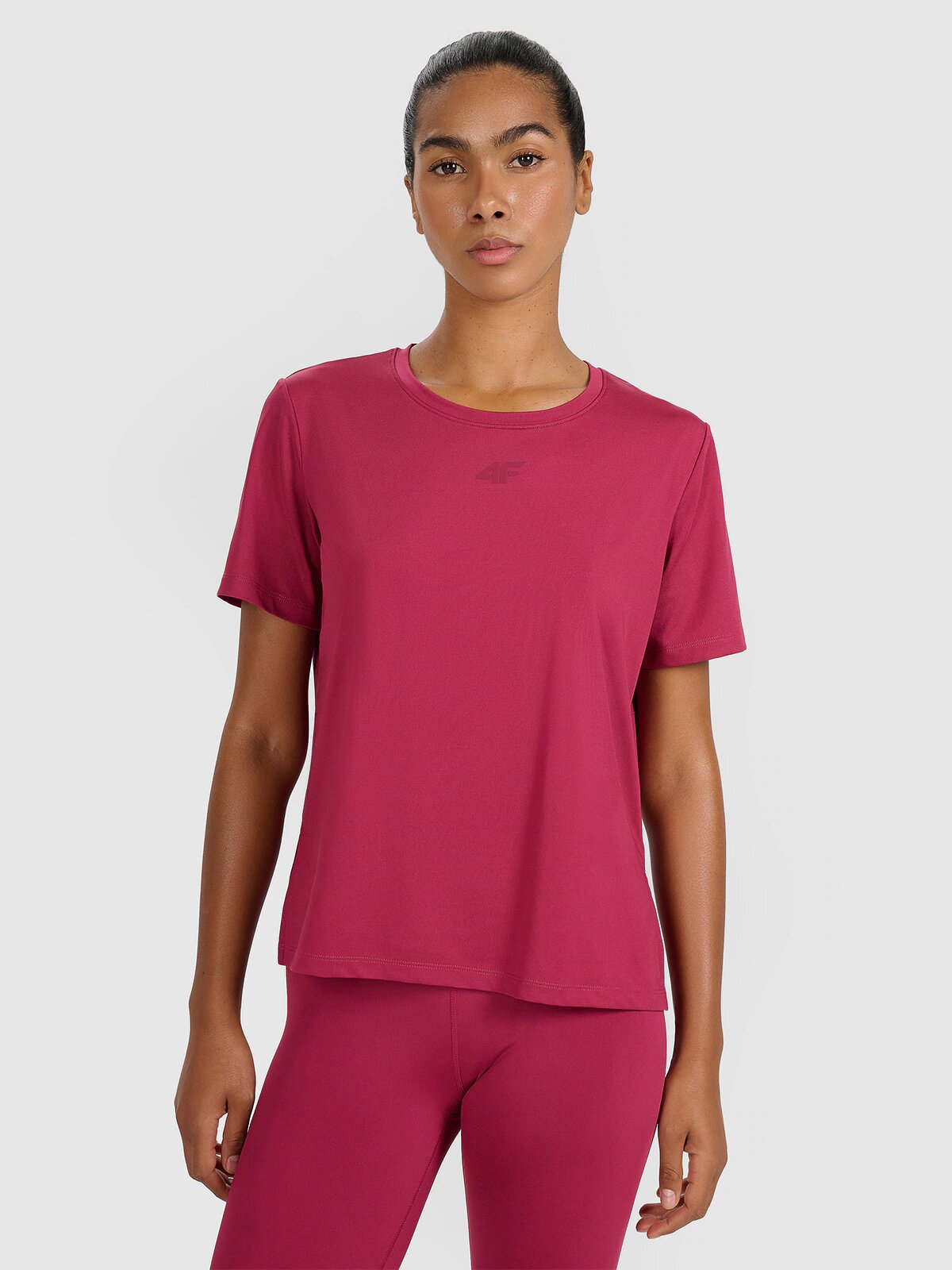 4F Tricou de antrenament regular cu uscare rapidă pentru femei - XS