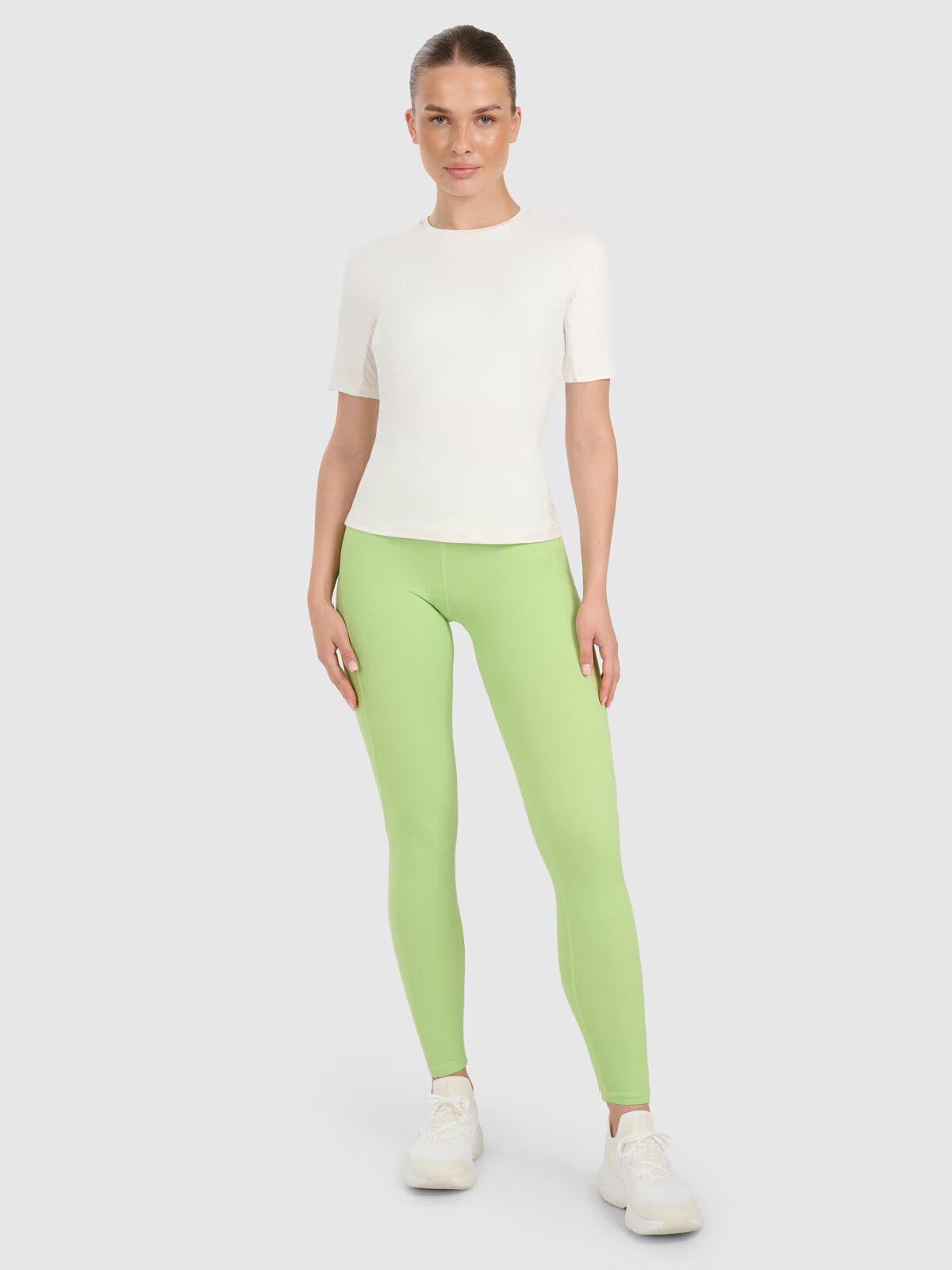 4F Tricou de antrenament slim cu uscare rapidă pentru femei - M