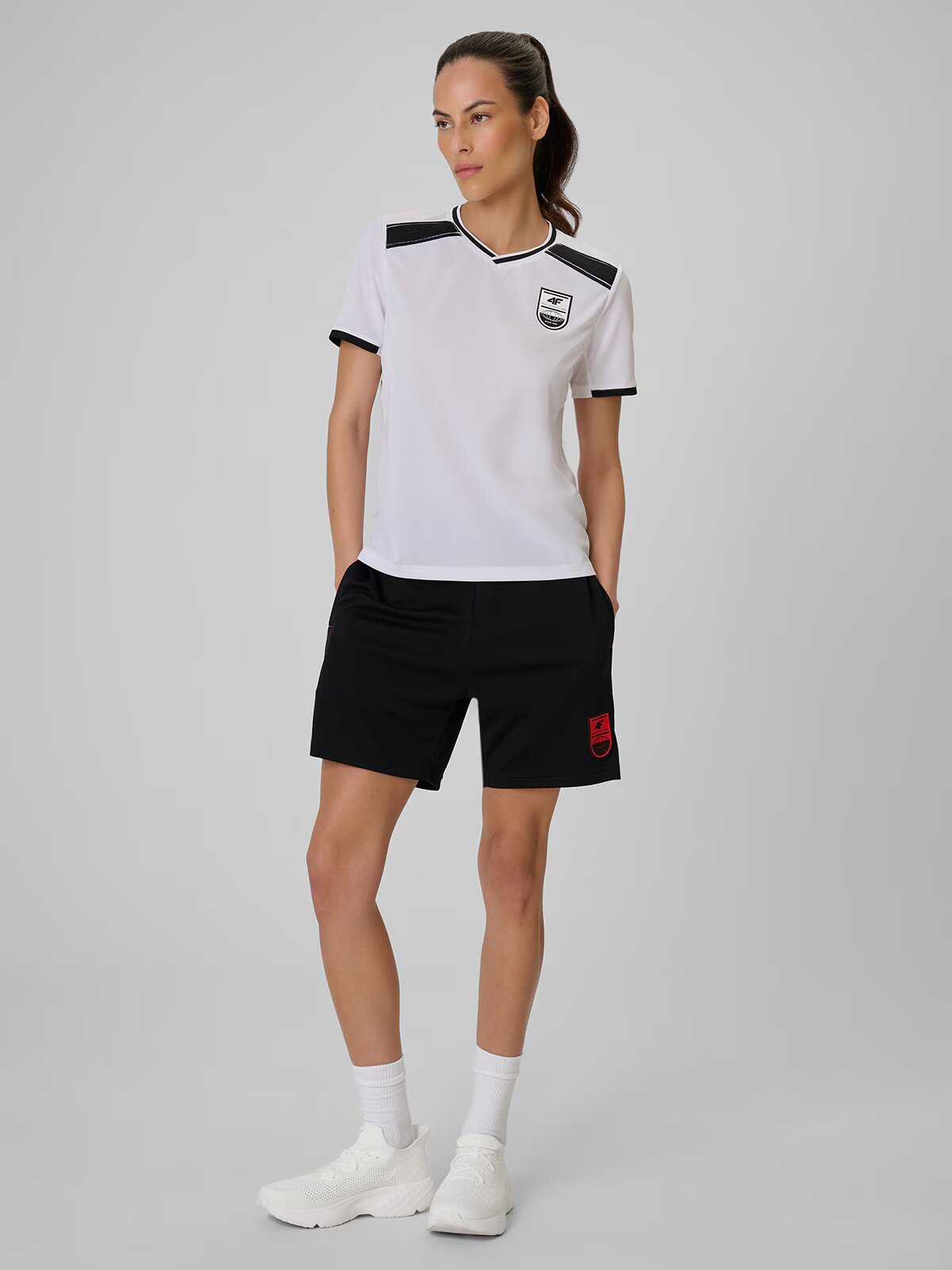 4F Tricou de fotbal regular cu uscare rapidă pentru femei - M