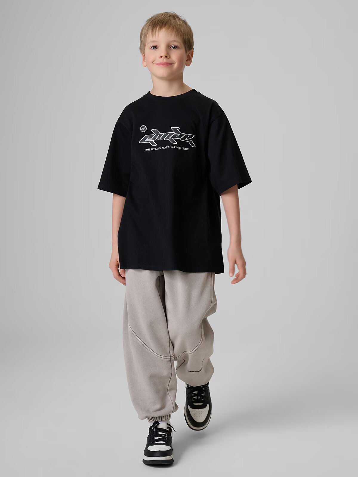 4F Tricou loose cu imprimeu băieți - 122/128 (6-8 ani)
