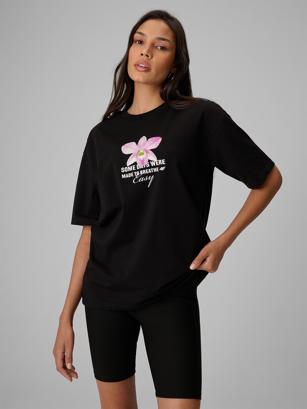 4F Tricou loose cu imprimeu damă - XS